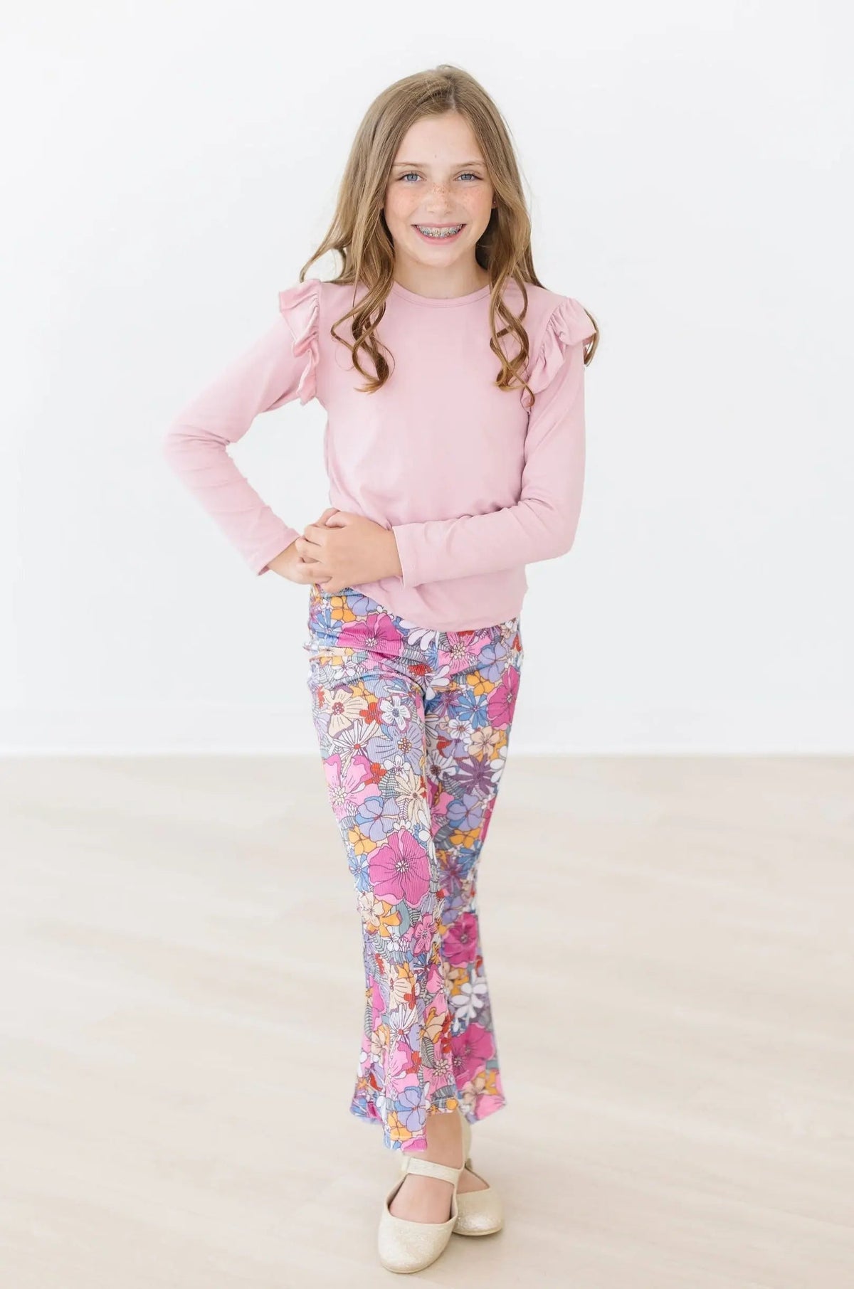 Mila & Rose ® Mauve What's Up Buttercup Ribbed Velvet Bells - 