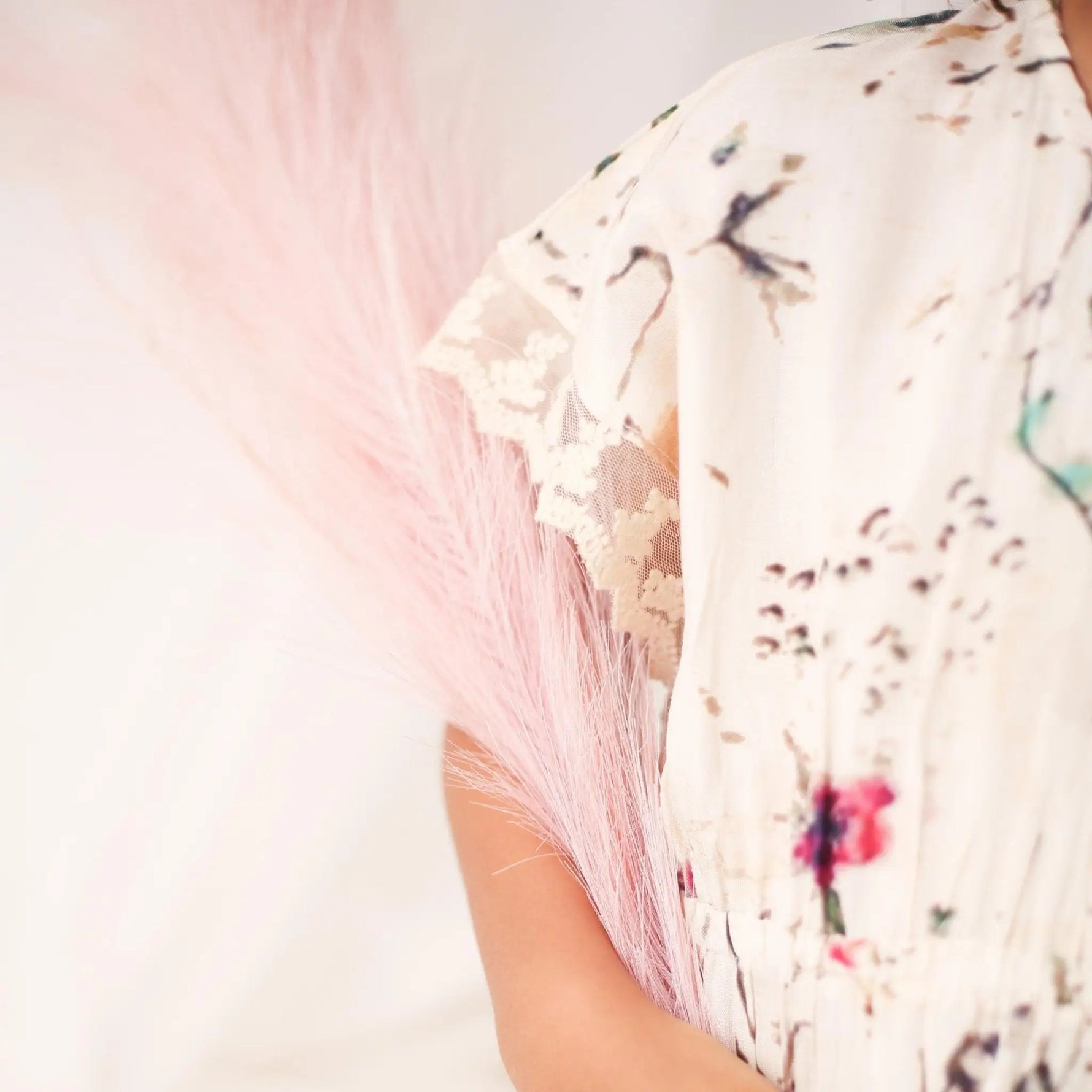 Bestaroo Maya Dress In Cream With Floral Print And Lace Trim Sleeves Elastic Waist - 