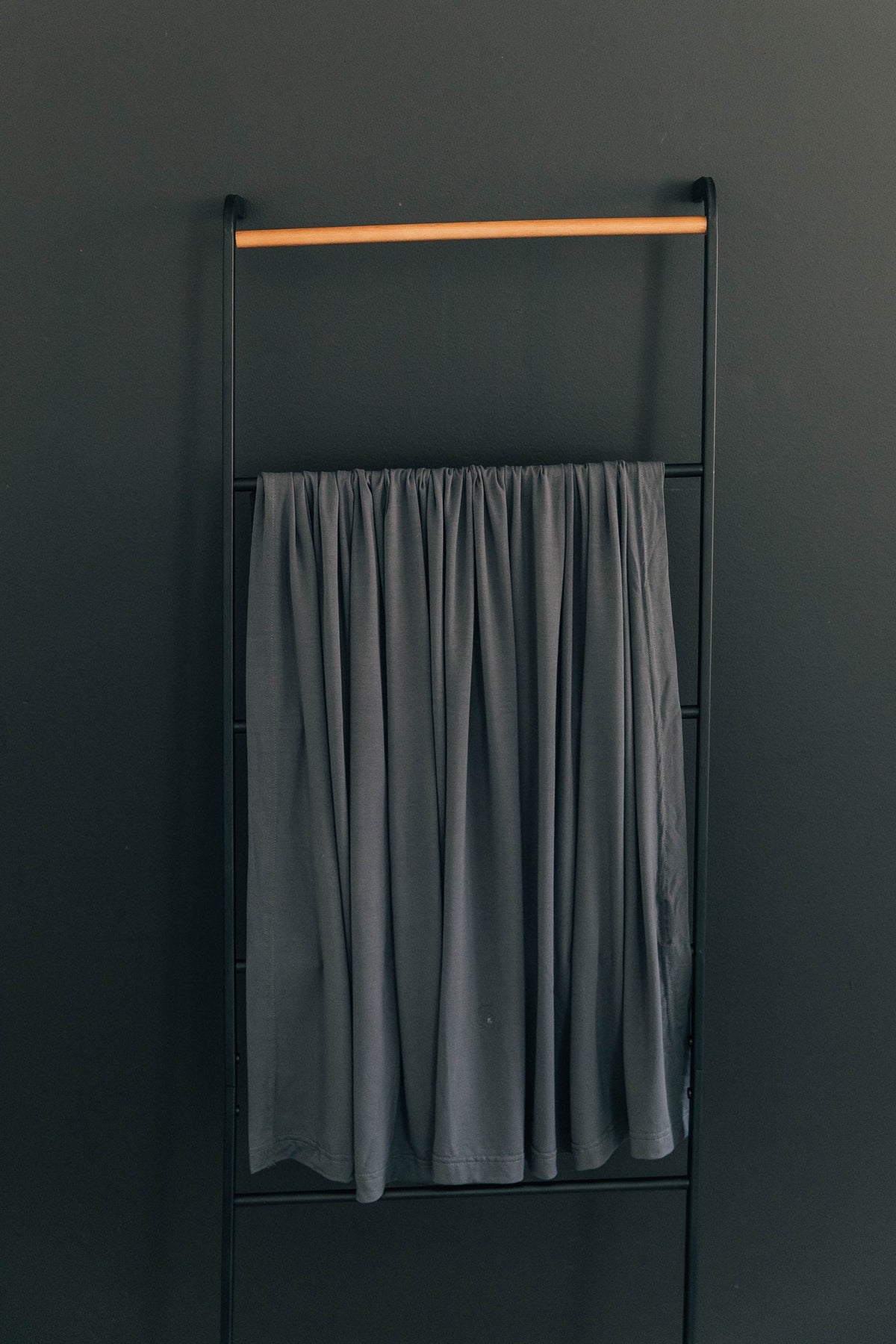 Mebie Baby Mebie Baby Charcoal Bamboo Stretch Swaddle Blanket For Baby - 