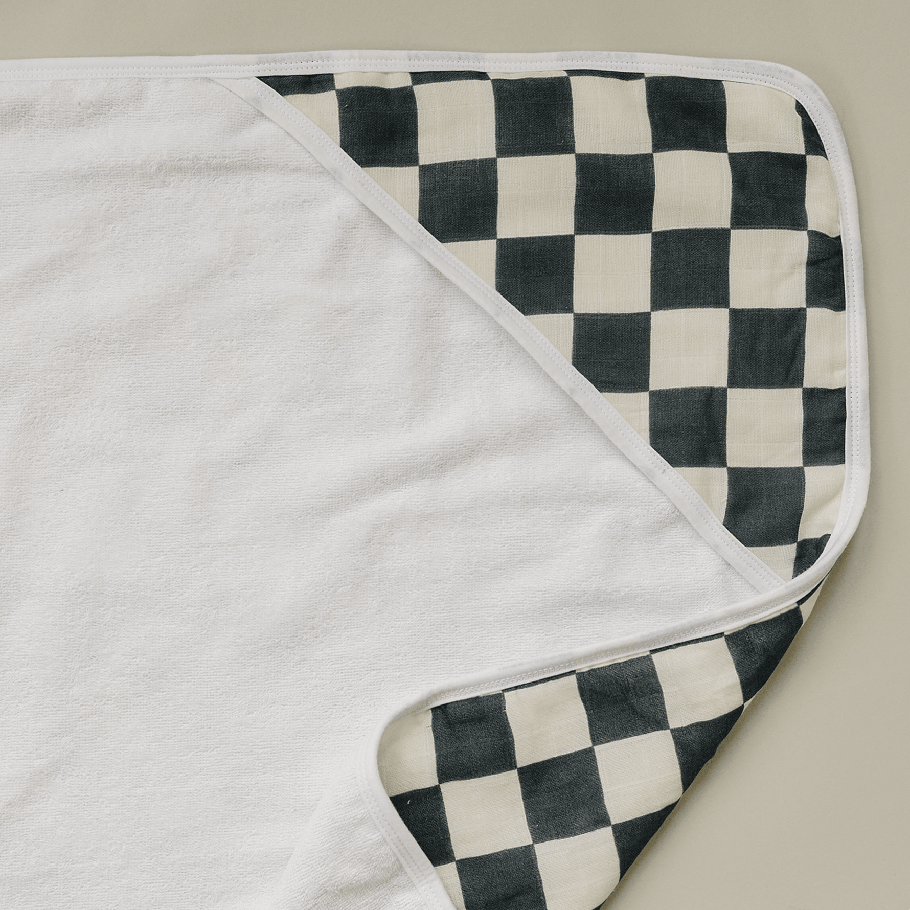 Mebie Baby Mebie Baby Charcoal Checkered Muslin Hooded Towel For Babies And Toddlers - 
