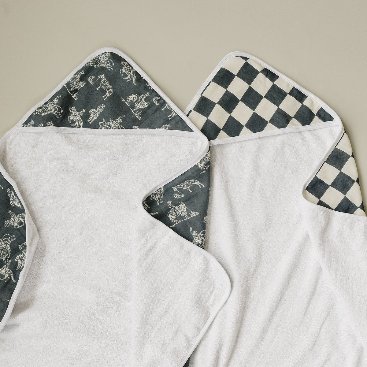 Mebie Baby Mebie Baby Charcoal Checkered Muslin Hooded Towel For Babies And Toddlers - 