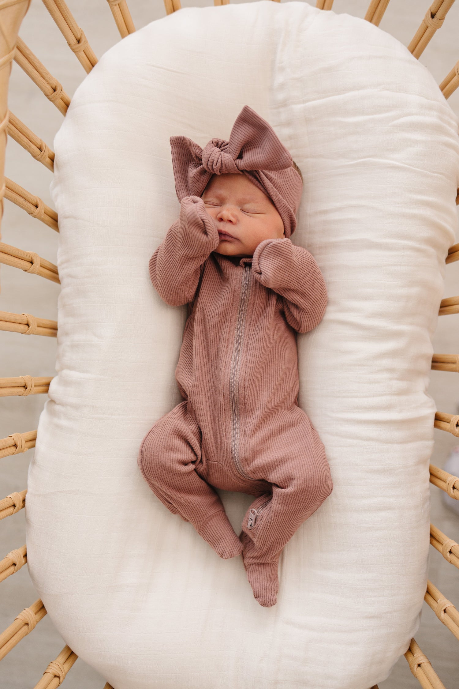 Mebie Baby Mebie Baby Dusty Rose Organic Cotton Ribbed Double Zipper Footed Pajamas - 