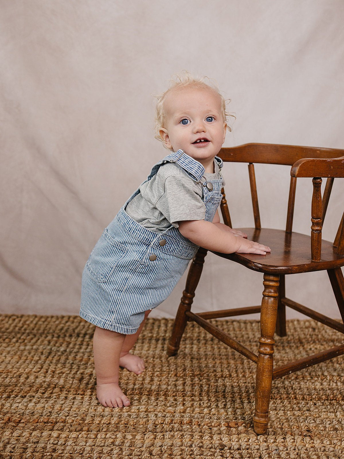 Mebie Baby Mebie Baby Grey Pocket Tee for Baby and Toddler Cotton Top - 