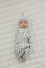 Mebie Baby Mebie Baby Light Green Checkered Bamboo Stretch Swaddle - 