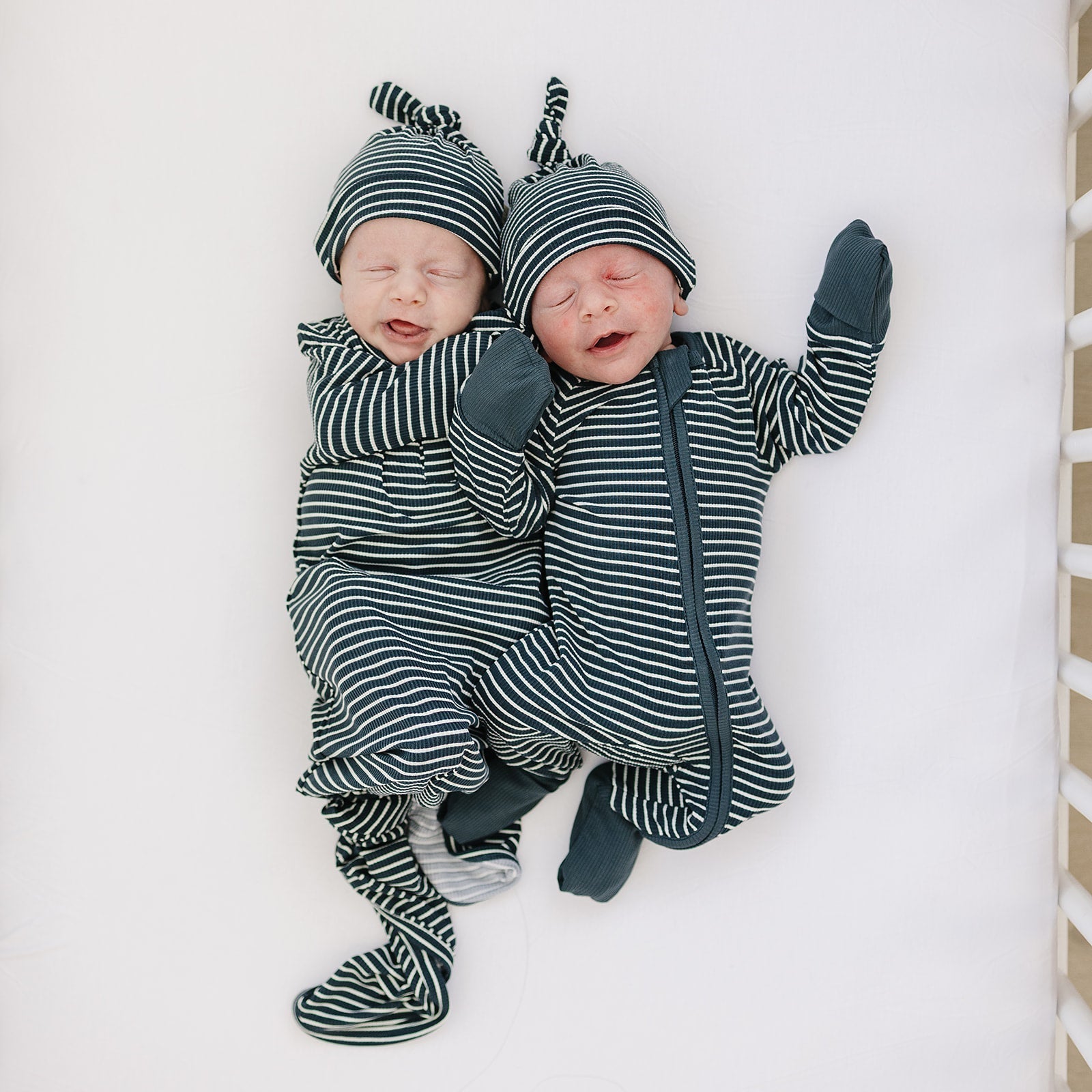 Mebie Baby Mebie Baby Navy Stripes Ribbed Bamboo Zipper Pajamas For Babies - 