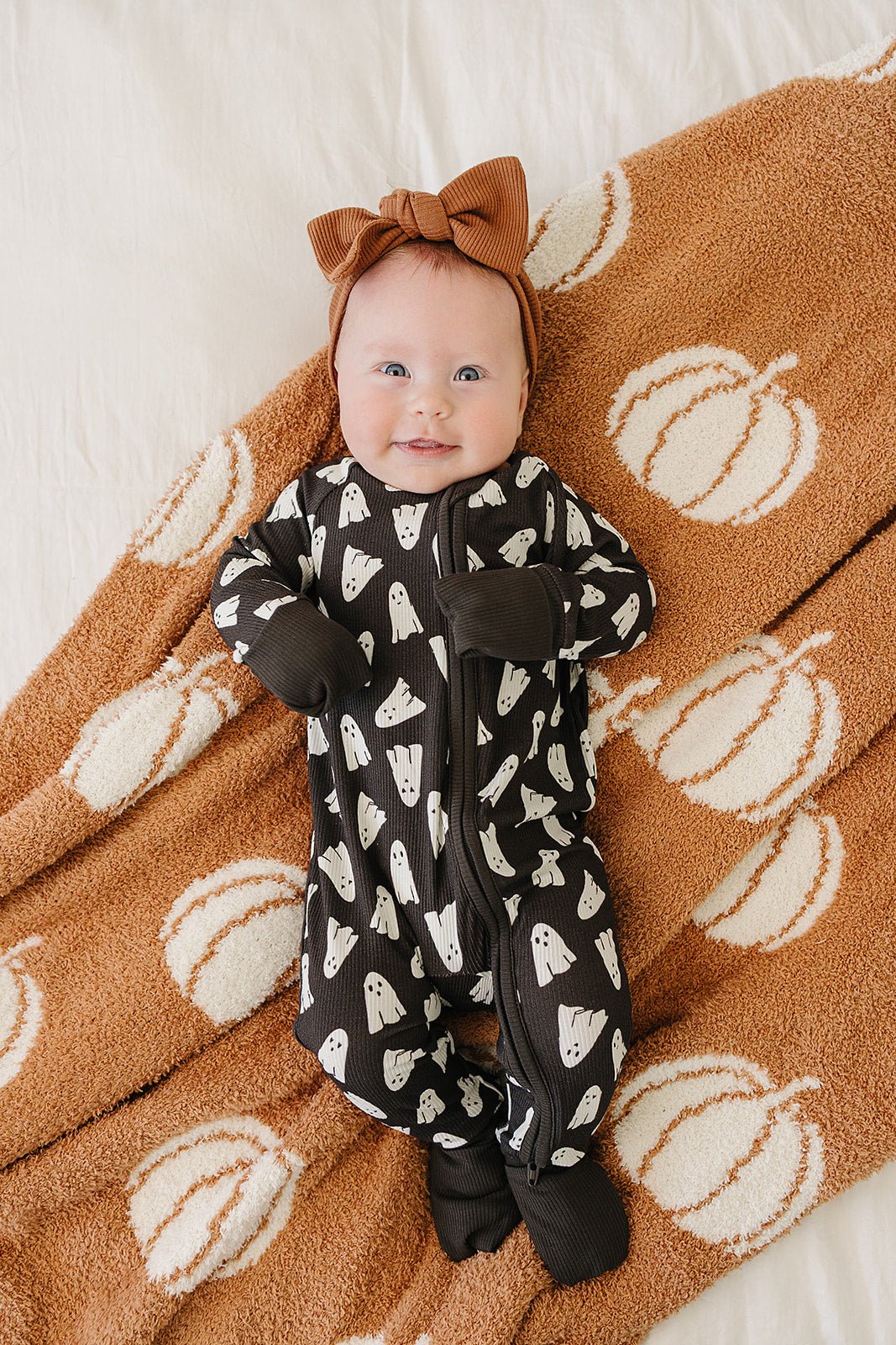 Mebie Baby Mebie Baby Spooky Bamboo Zipper Sleepers Halloween Pumpkin Print - 