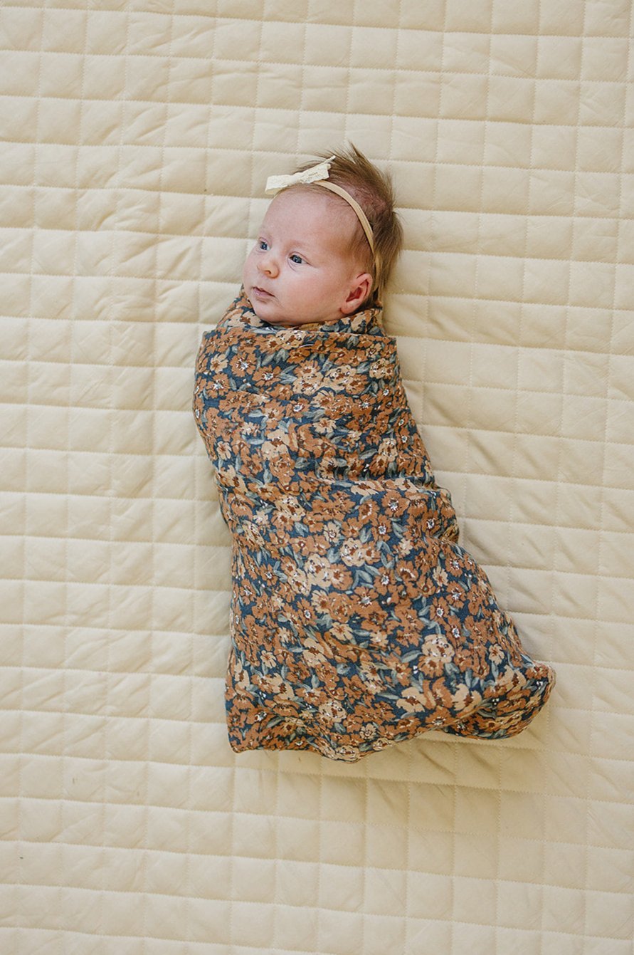 Mebie Baby Mebie Baby Venetian Floral Muslin Swaddle Blanket 100 Percent Cotton - 