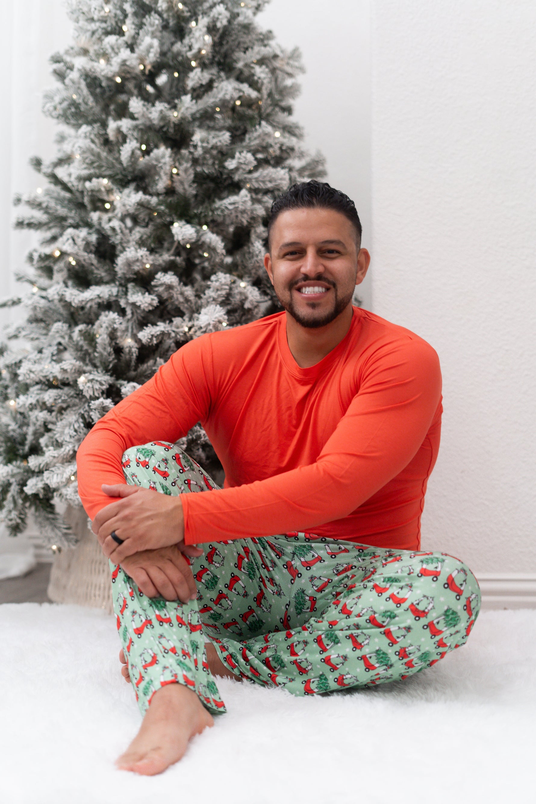 DREAM BIG LITTLE CO MERRY LITTLE CHRISTMAS MEN'S DREAM SETEveretts Place