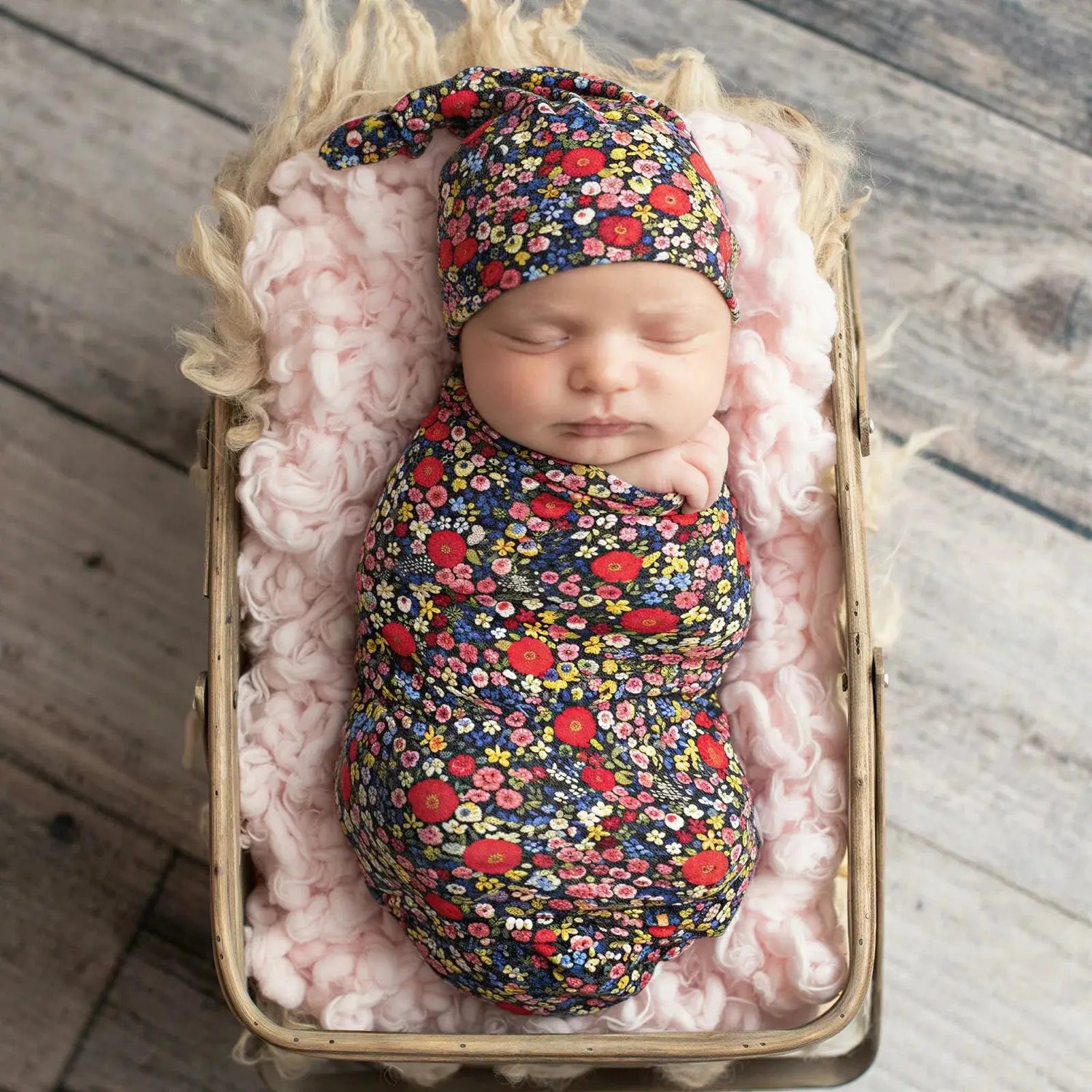 Bestaroo Midnight Petals Swaddle - 