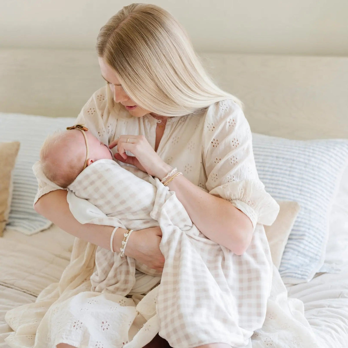 Saranoni MINKY STRETCH LUXE SWADDLE/BLANKET - 