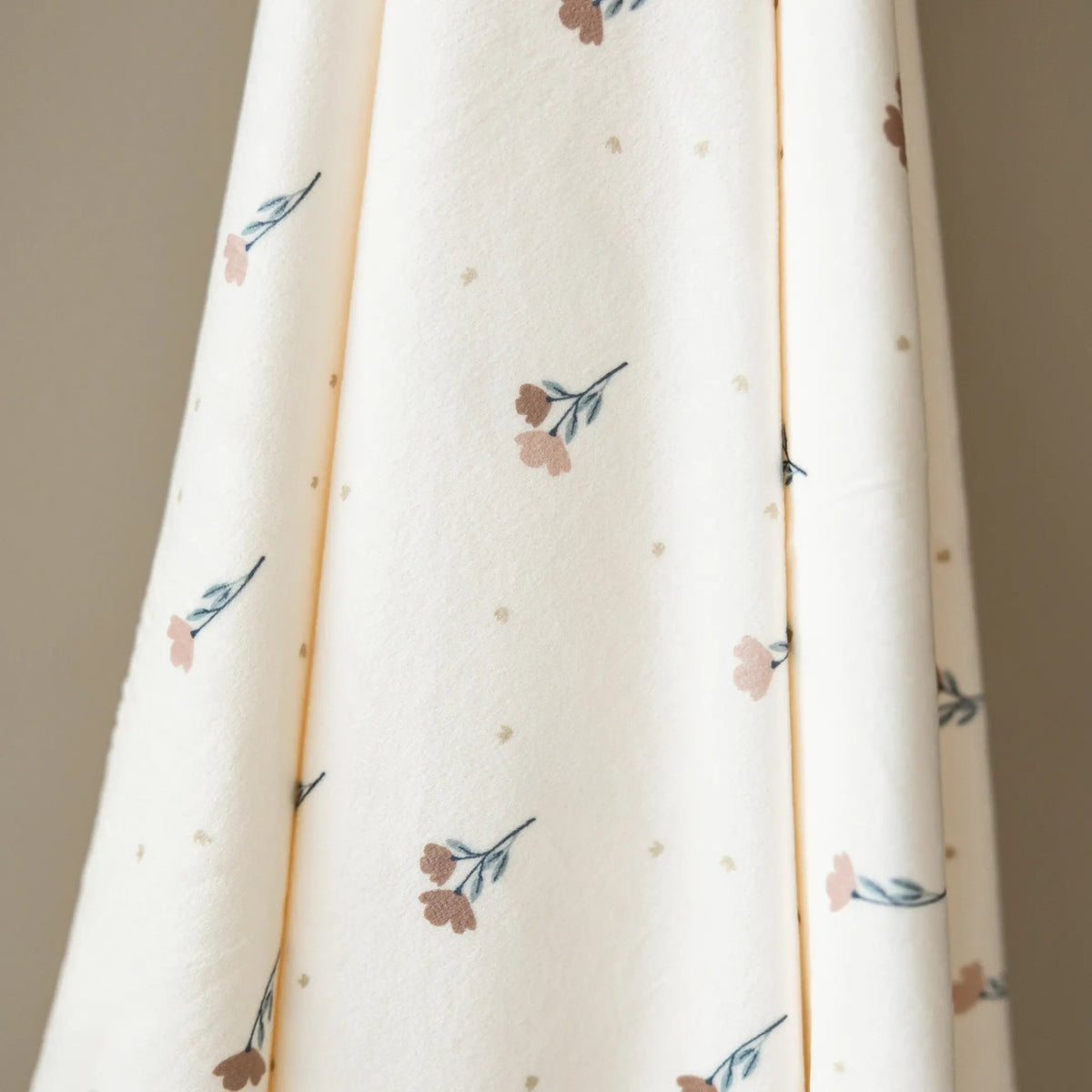Saranoni MINKY STRETCH LUXE SWADDLE/BLANKET - 
