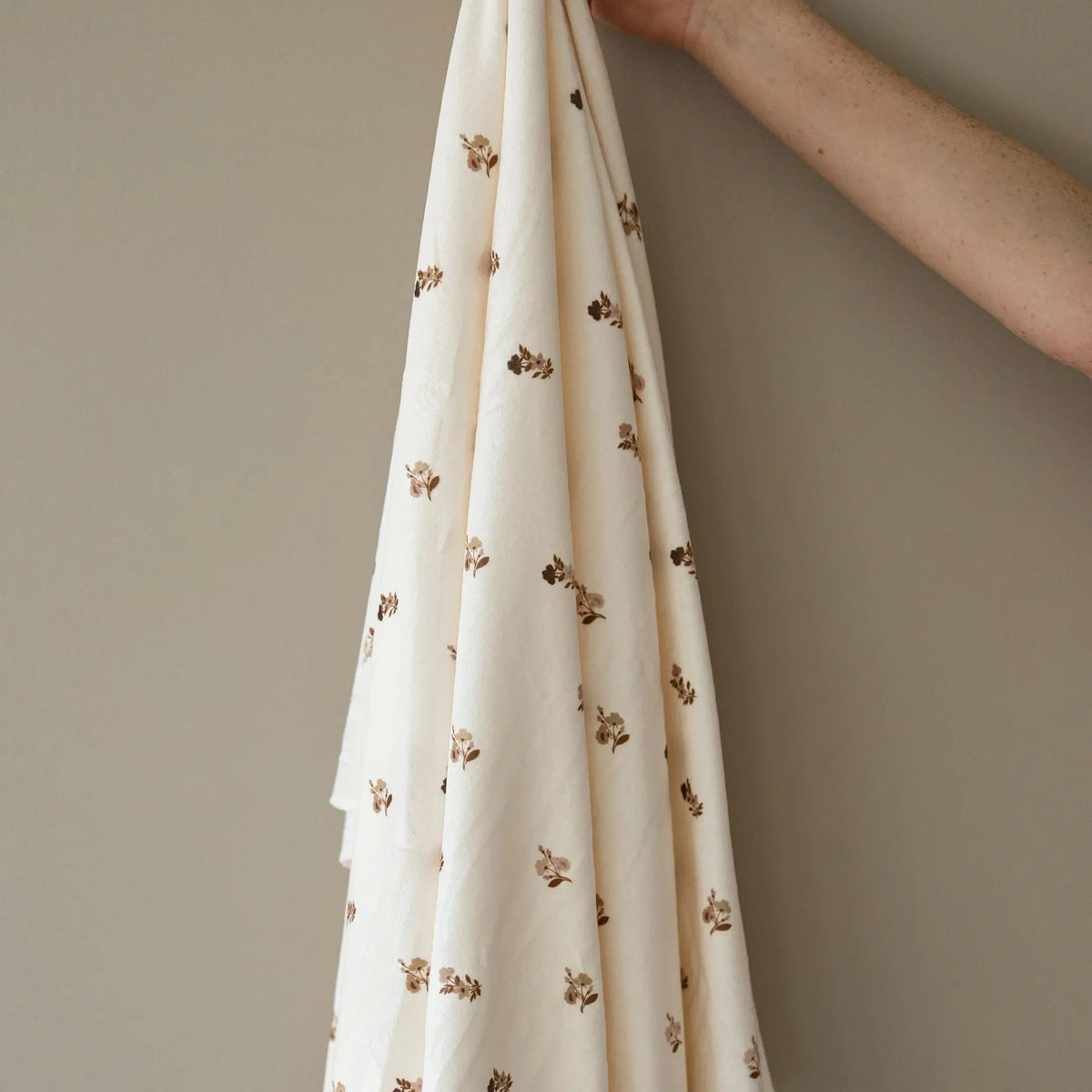 Saranoni MINKY STRETCH LUXE SWADDLE/BLANKET - 