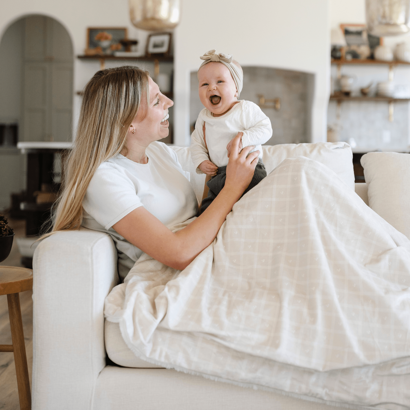 Saranoni MINKY/LUSH XL BLANKETS Everetts Place