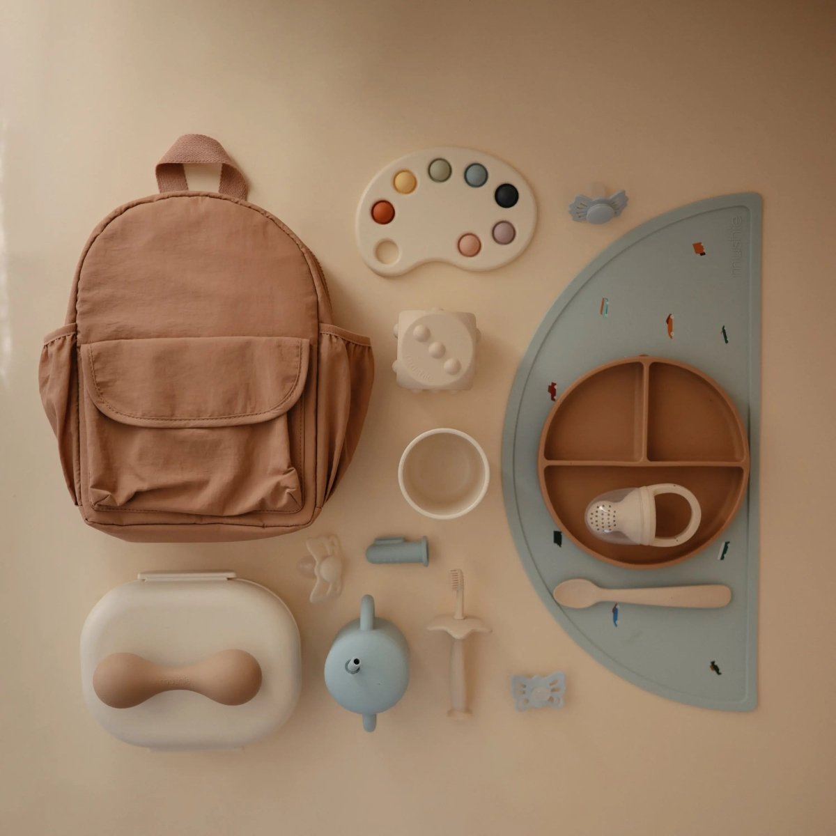 Mushie Mushie Dice Press Toy for Fine Motor Skill Development and Learning - Everetts Place Boutique - 