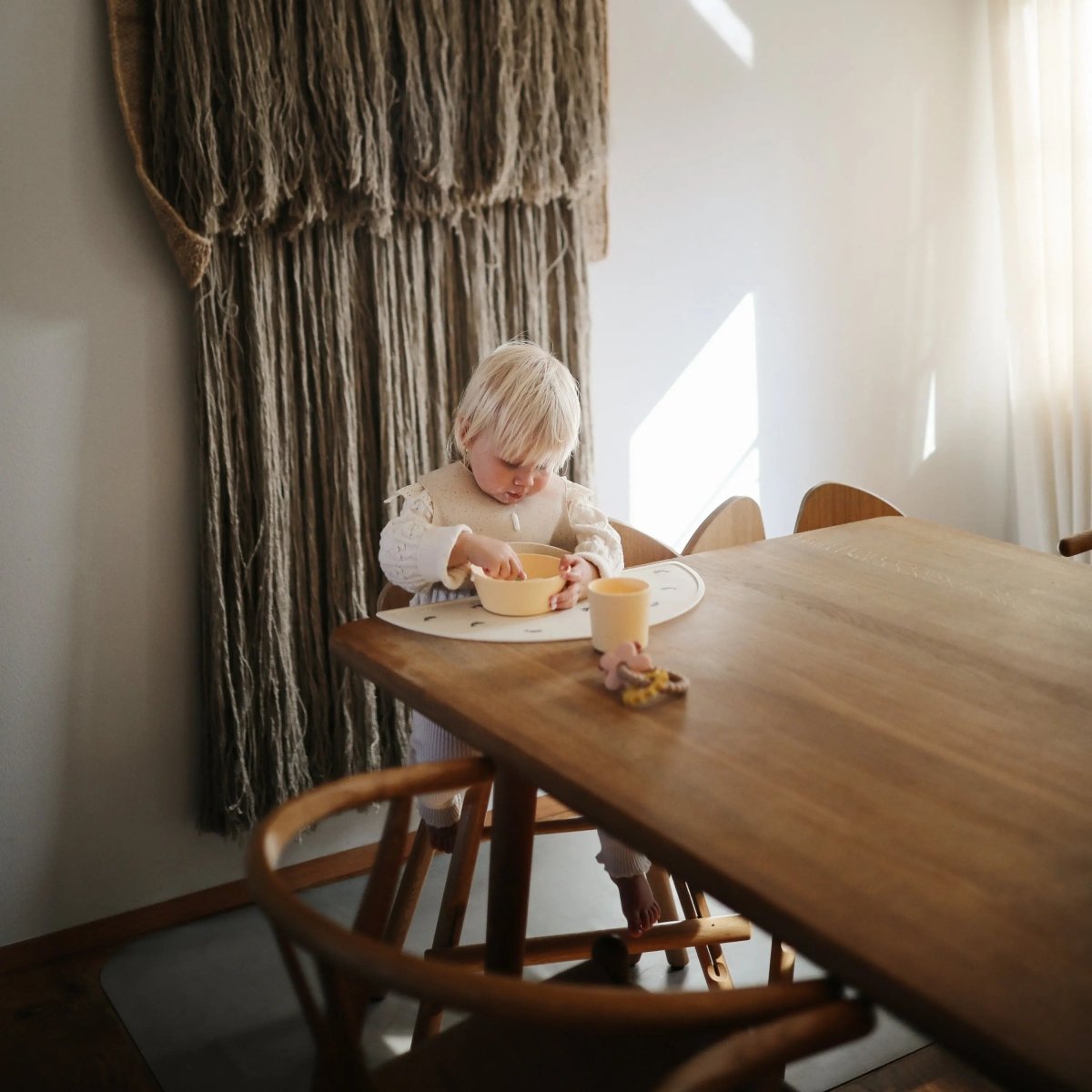 Mushie Mushie Plastic Dinnerware Cups Lightweight Non Toxic Designed for Kids - Everetts Place Boutique - 