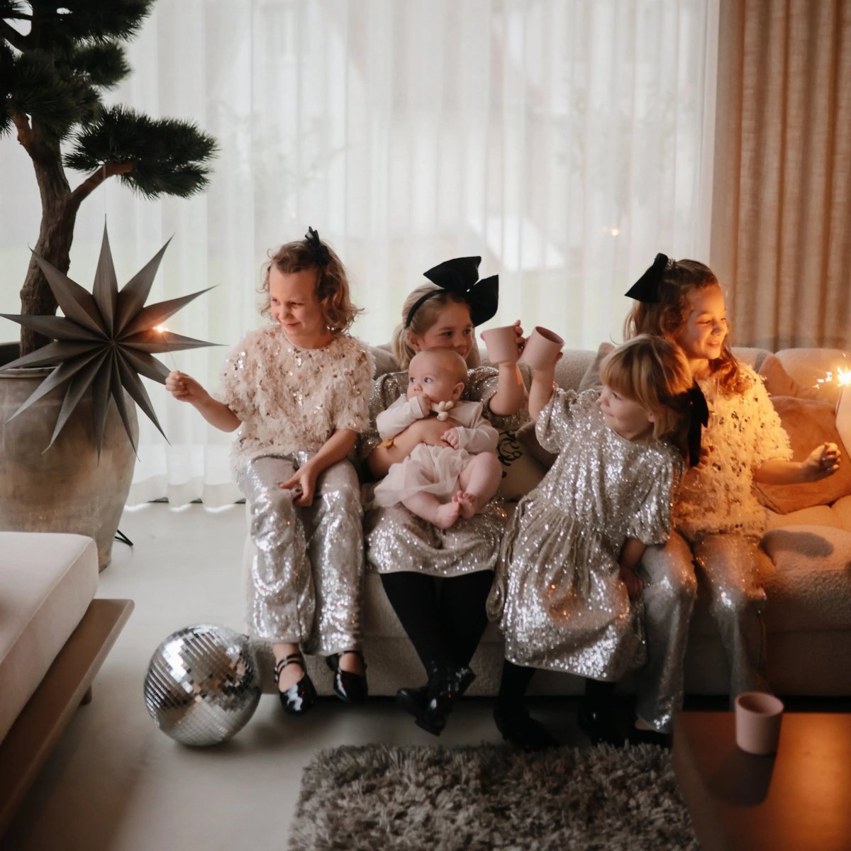 Mushie Mushie Plastic Dinnerware Cups Lightweight Non Toxic Designed for Kids - Everetts Place Boutique - 