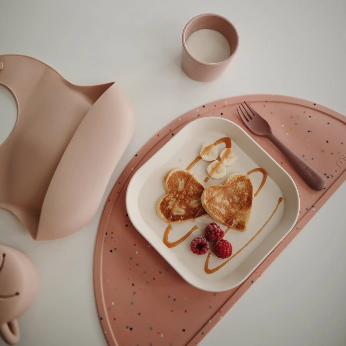 Mushie Mushie Plastic Dinnerware Cups Lightweight Non Toxic Designed for Kids - Everetts Place Boutique - 