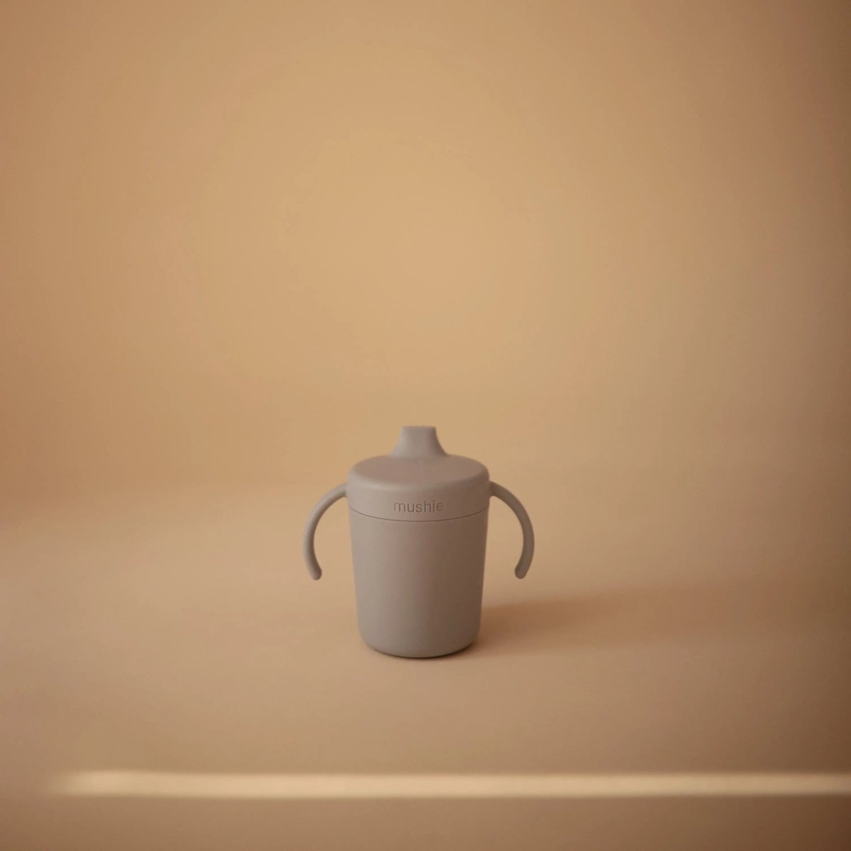 Mushie Mushie Trainer Sippy Cup Dishwasher and Microwave Safe with Easy Grip Handles - Everetts Place Boutique - 