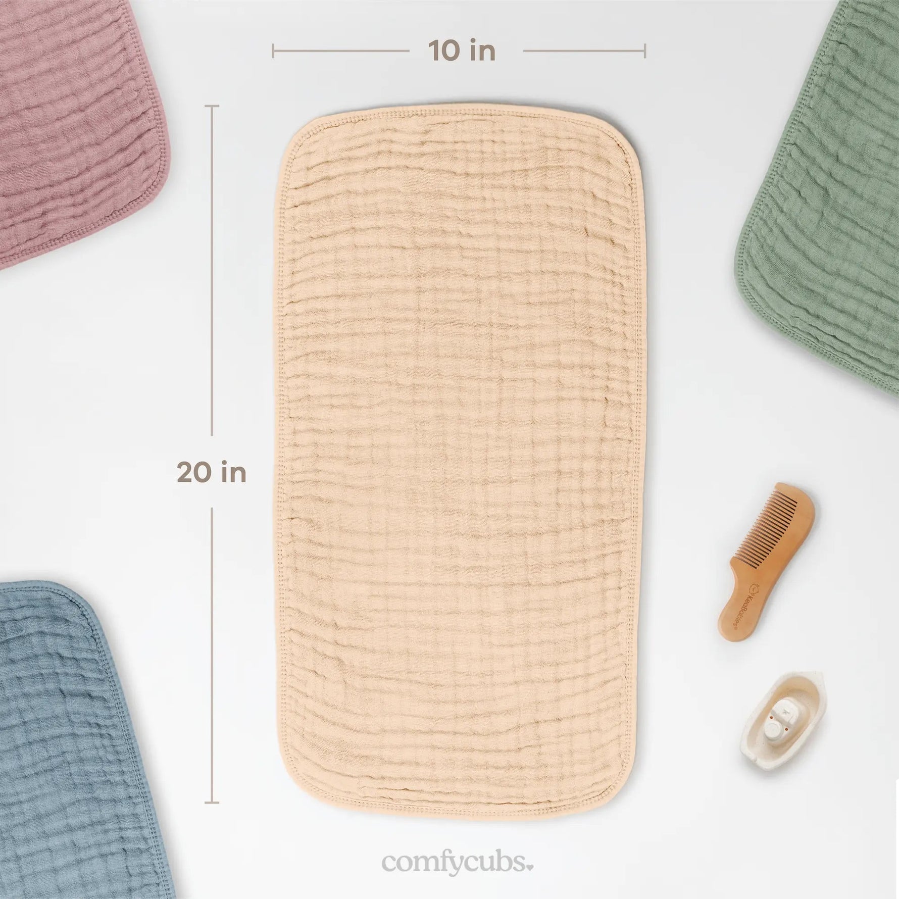 Comfy Cubs Muslin Burp Cloths in Cream - 