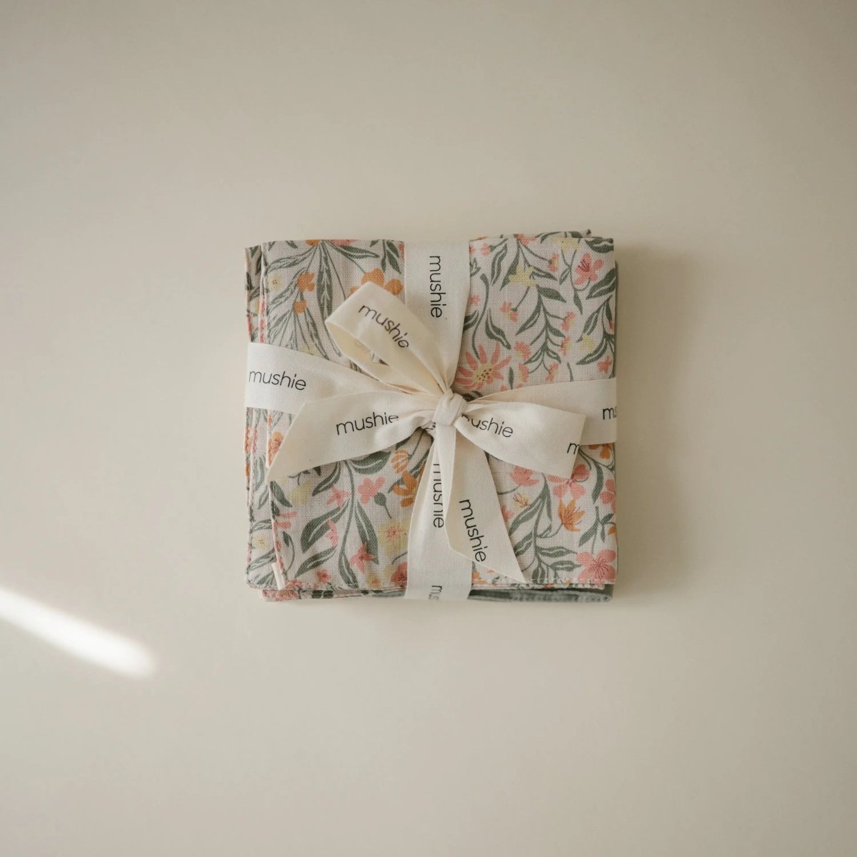 Mushie Muslin Cotton Washcloths Made of 100 Percent Organic Cotton - Everetts Place Boutique - 