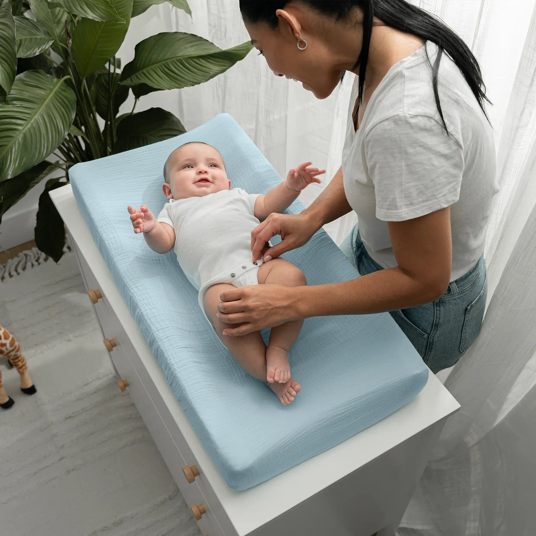 Comfy Cubs Muslin Fitted Changing Pad Cover, 1 Pack - 