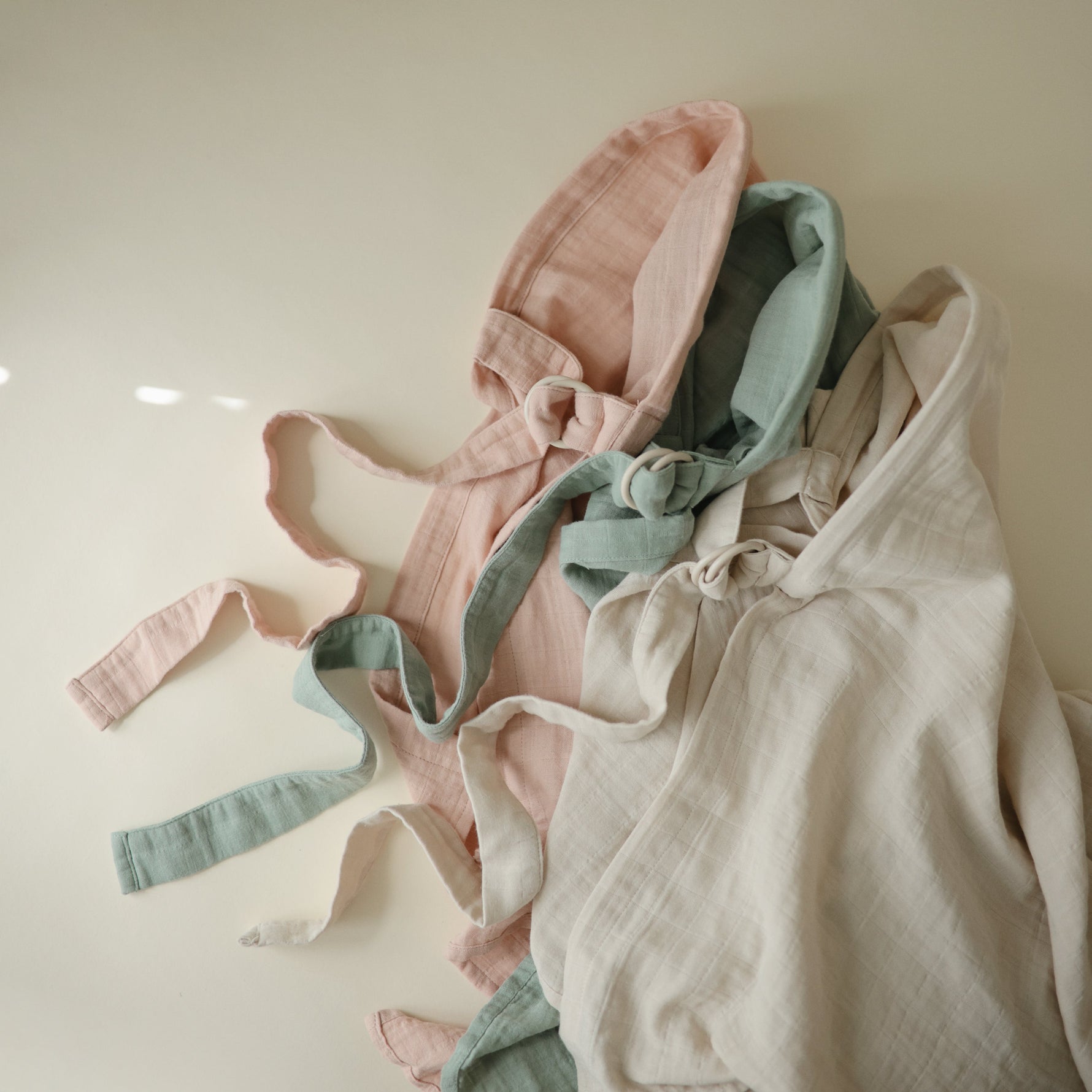 Mushie Muslin Nursing Cover