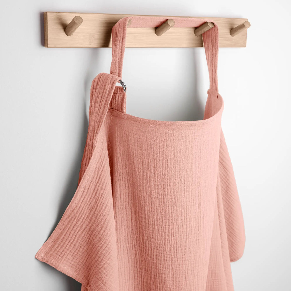 Comfy Cubs Muslin Nursing Cover, Pack of 1 in Bold Blush - 