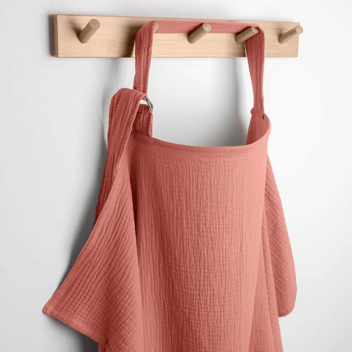 Comfy Cubs Muslin Nursing Cover, Pack of 1 in Dusty Rose - 