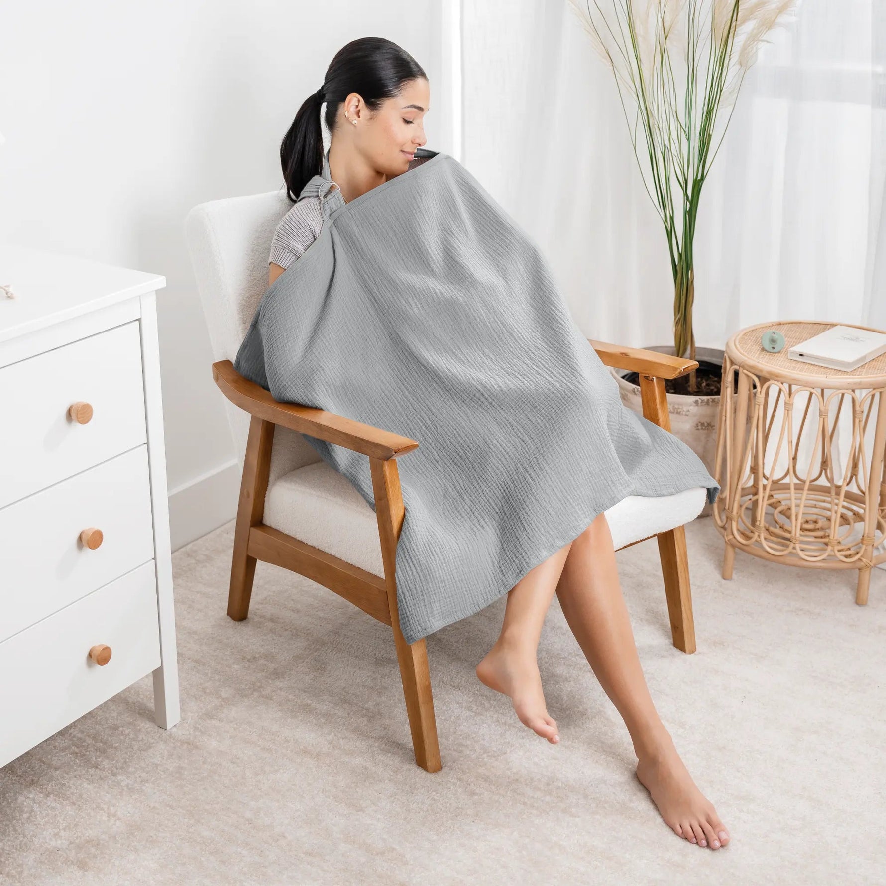 Comfy Cubs Muslin Nursing Cover, Pack of 1 in Heather Blue - 