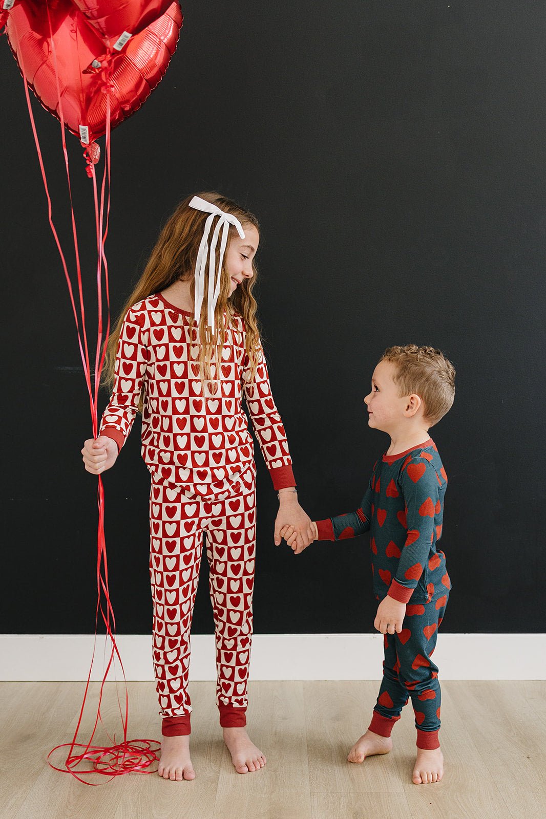 Mebie Baby Navy and Red Hearts Ribbed Bamboo Cozy Baby Pajama Set - 