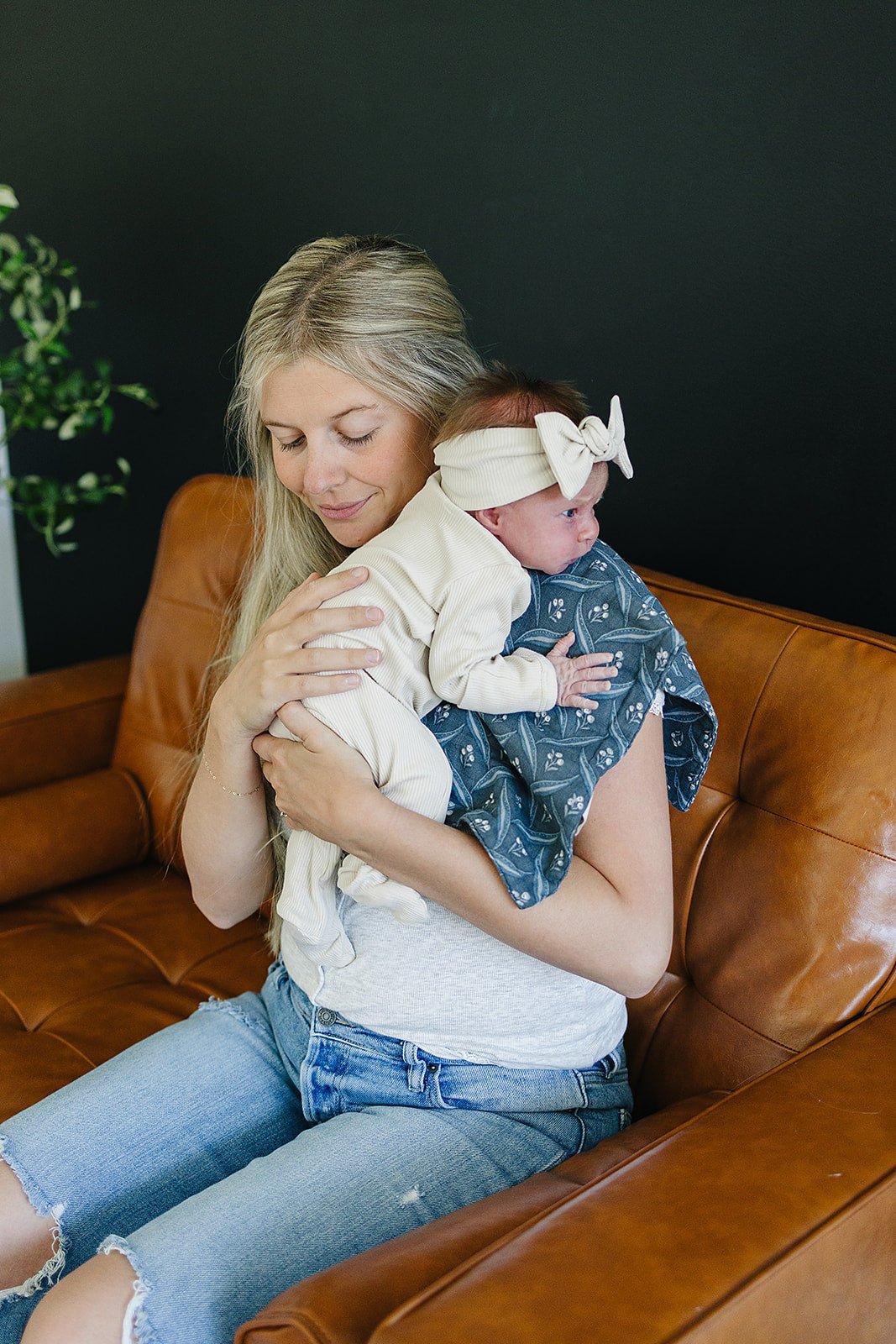 Mebie Baby Navy Berry Muslin Burp Cloth - 