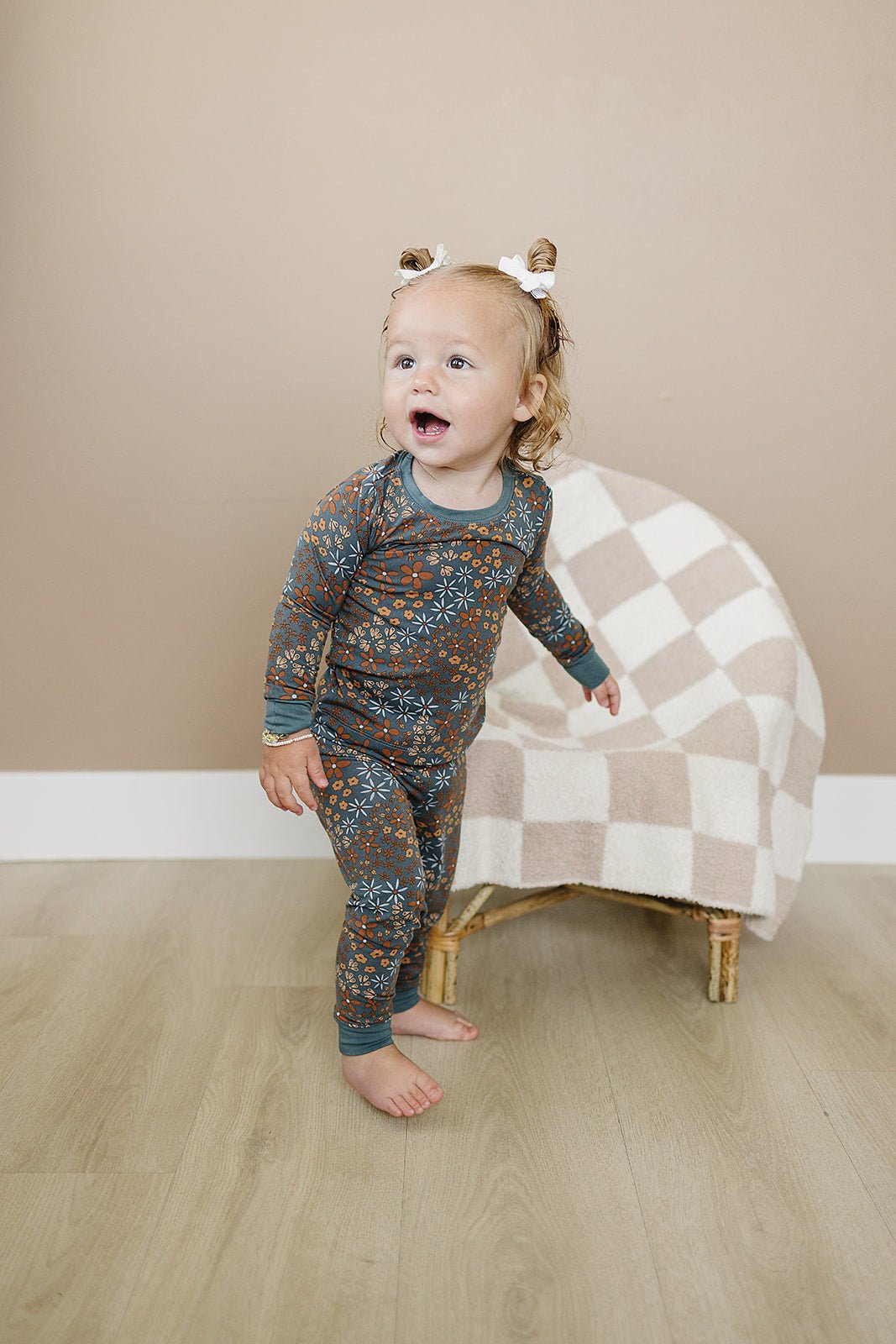 Mebie Baby Navy Floral Bamboo Cozy Sleep Set For Babies And Toddlers 6 Months To 5 Years - 