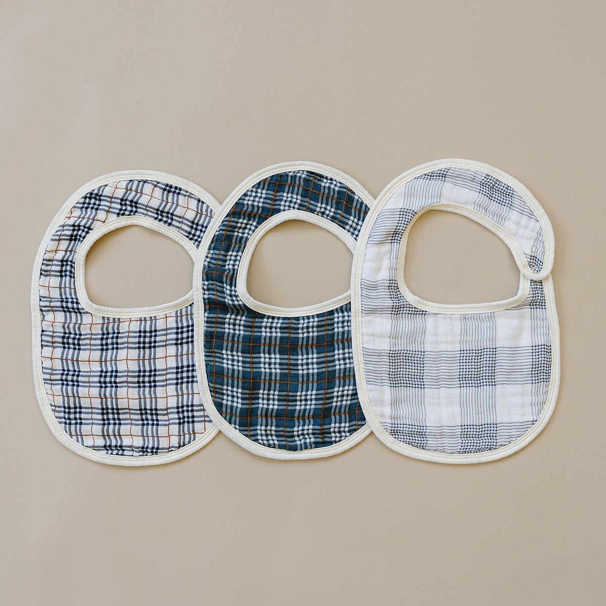 Mebie Baby Navy Plaid Muslin Bib Mebie Baby Classic Round Style - 