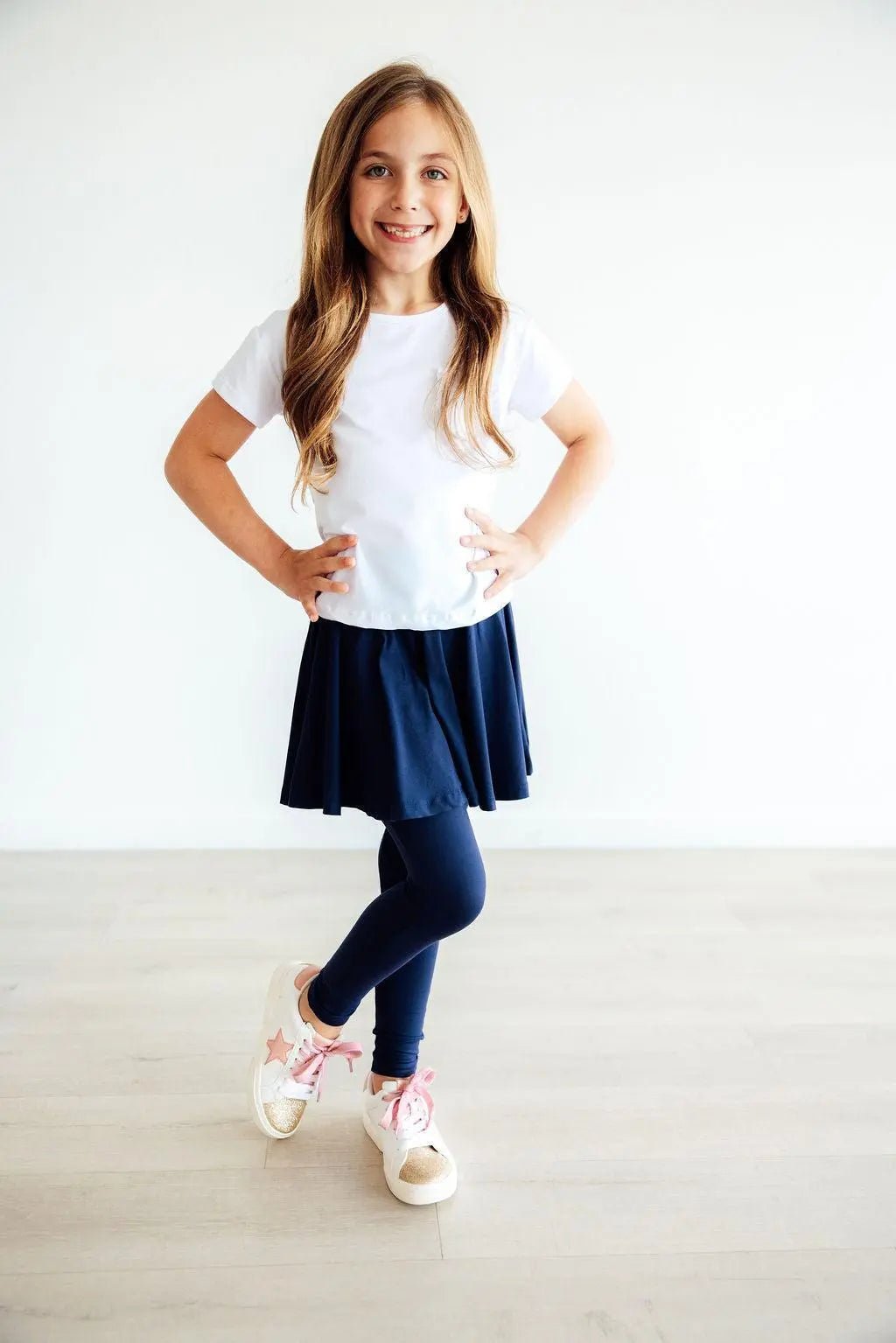 Mila & Rose ® Navy Twirl Skegging - 
