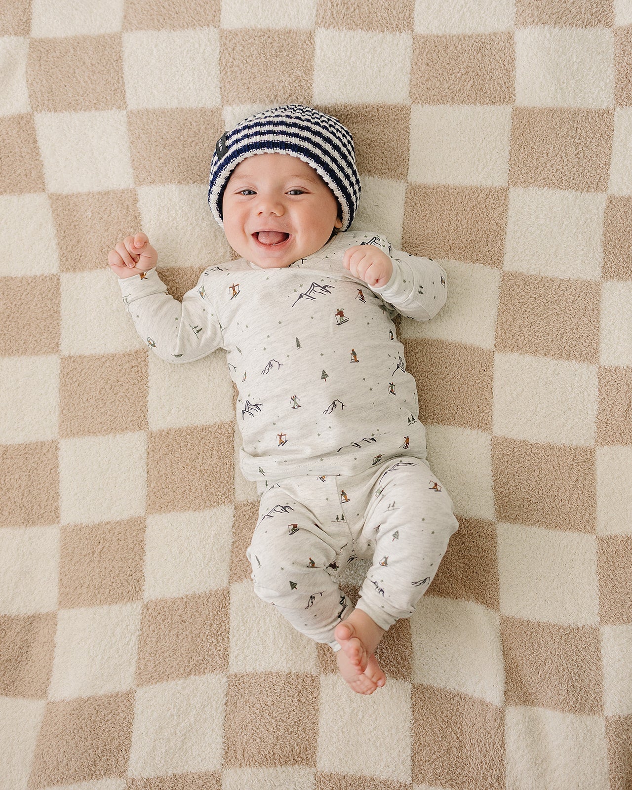 Mebie Baby Navy & White Stripe Chunky Knit Beanie - 