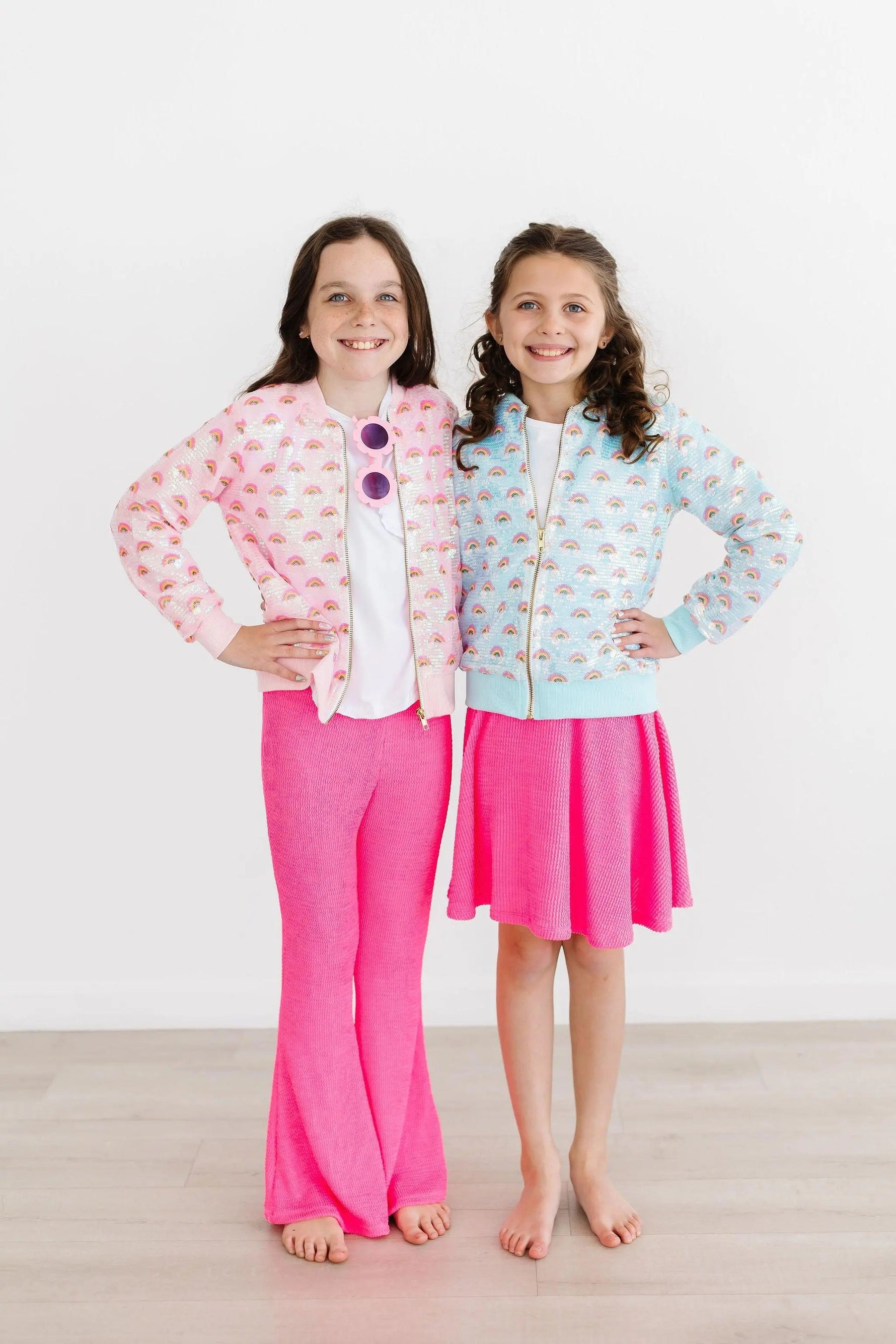Mila & Rose ® Neon Pink Scrunchy Bells - 