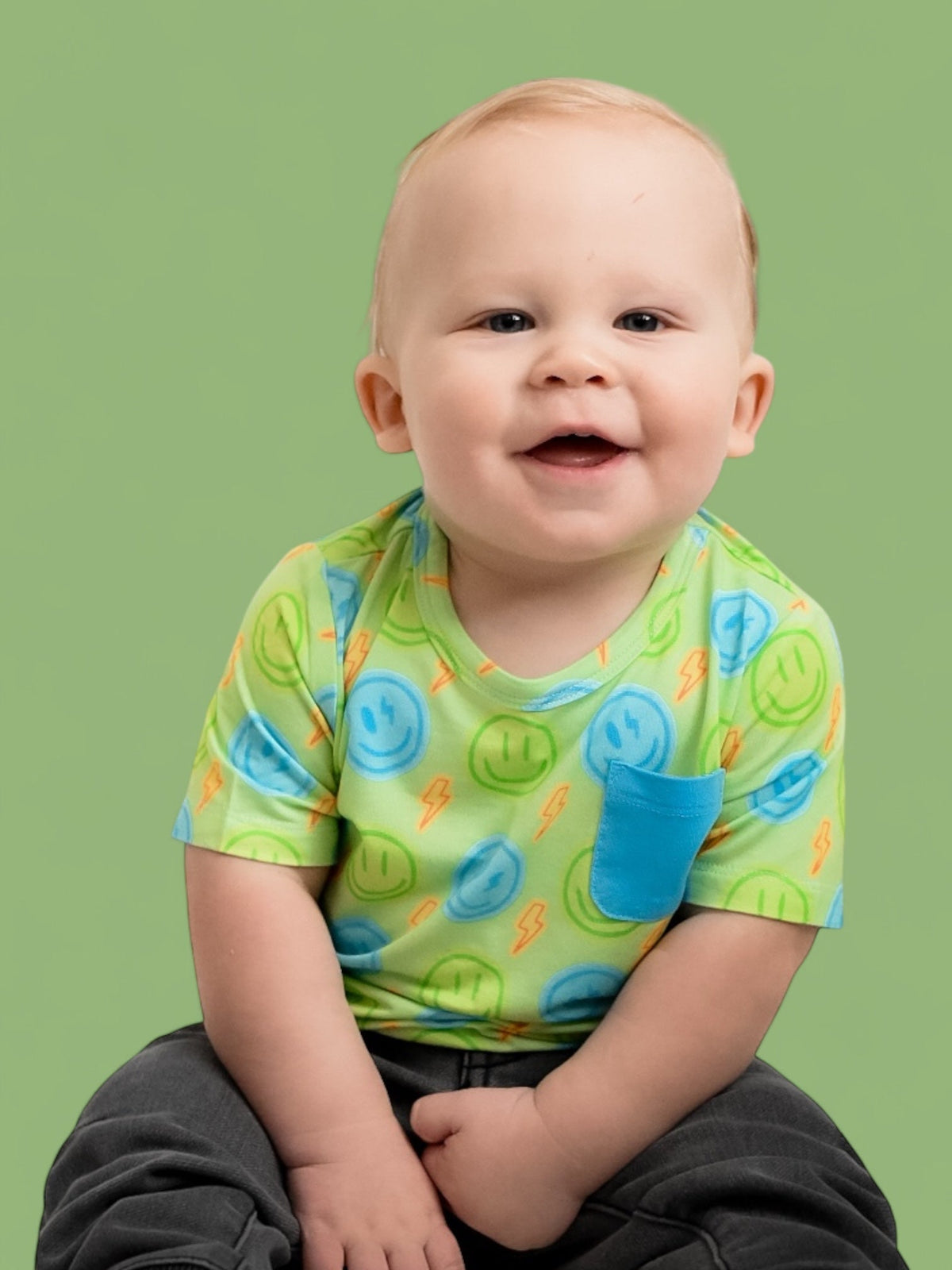 DREAM BIG LITTLE CO NEON SMILES DREAM POCKET TEEEveretts Place