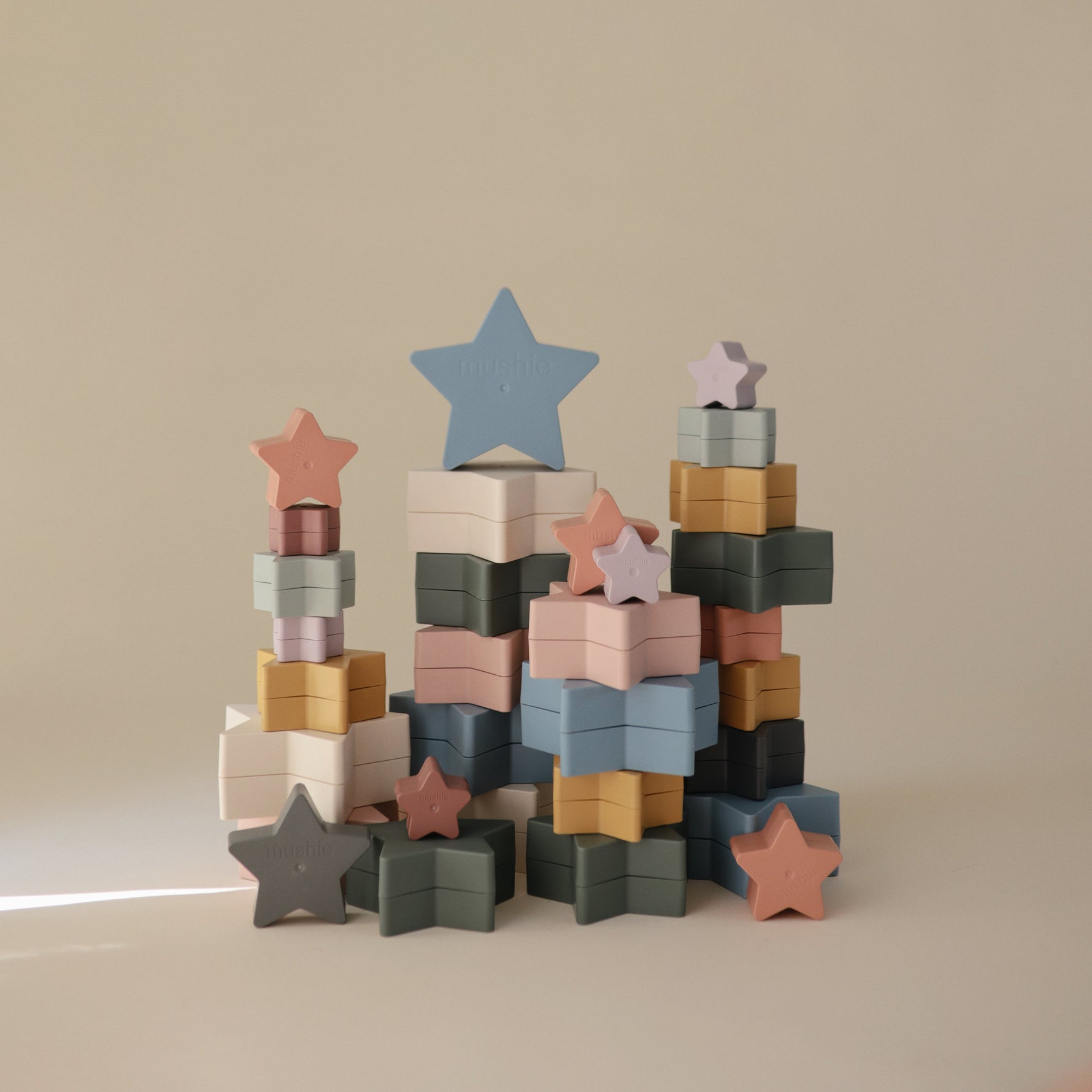 Mushie Nesting Stars Toy - 