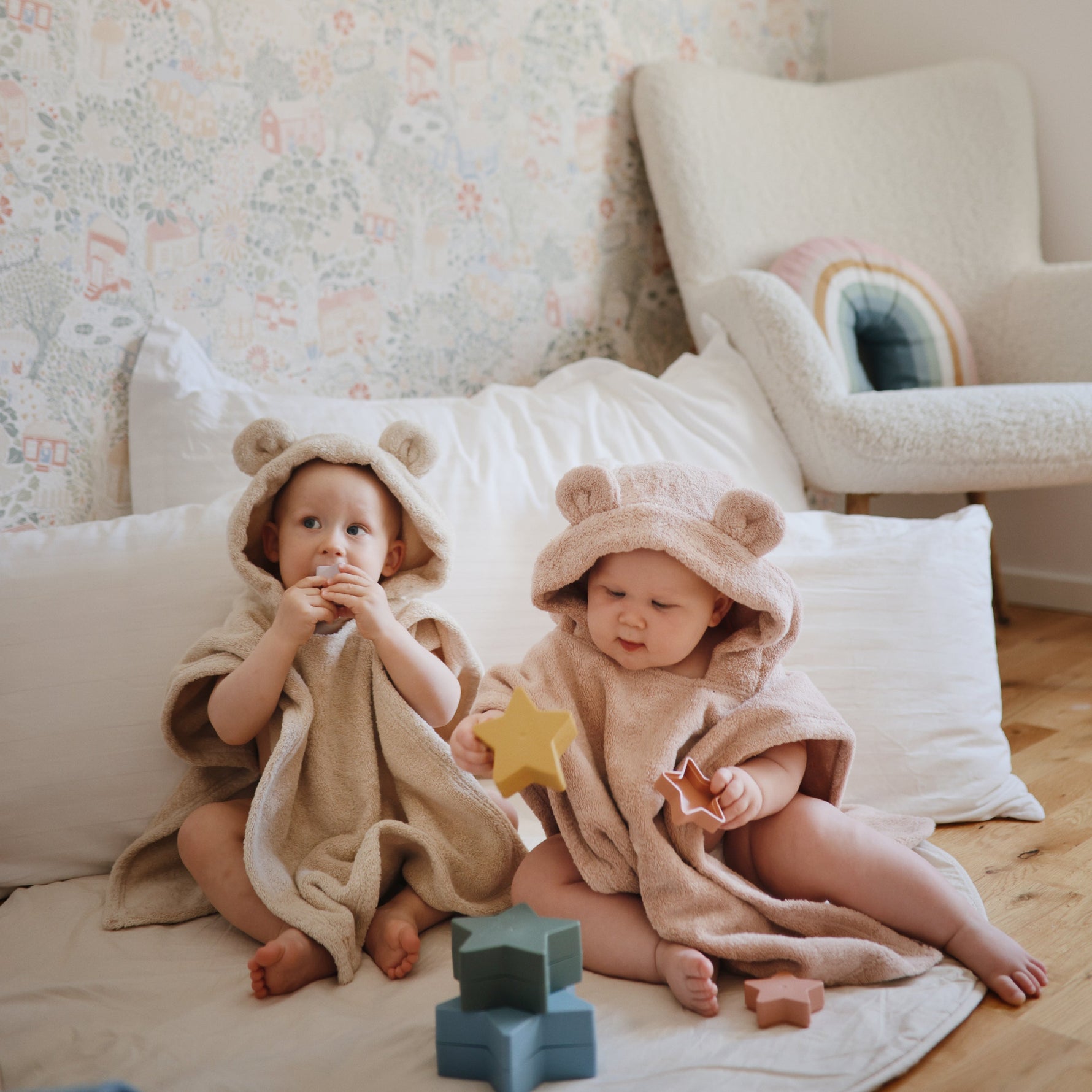 Mushie Nesting Stars Toy - 