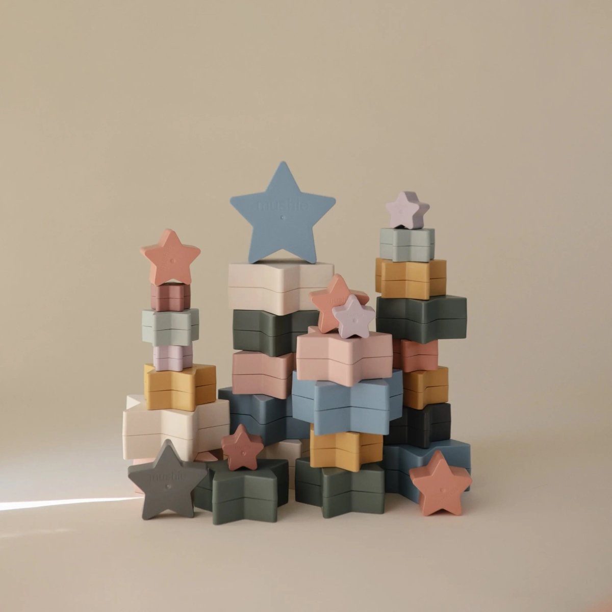 Mushie Nesting Stars Toy Set for Kids Aged 10 Months to 3 Years - Everetts Place Boutique - 