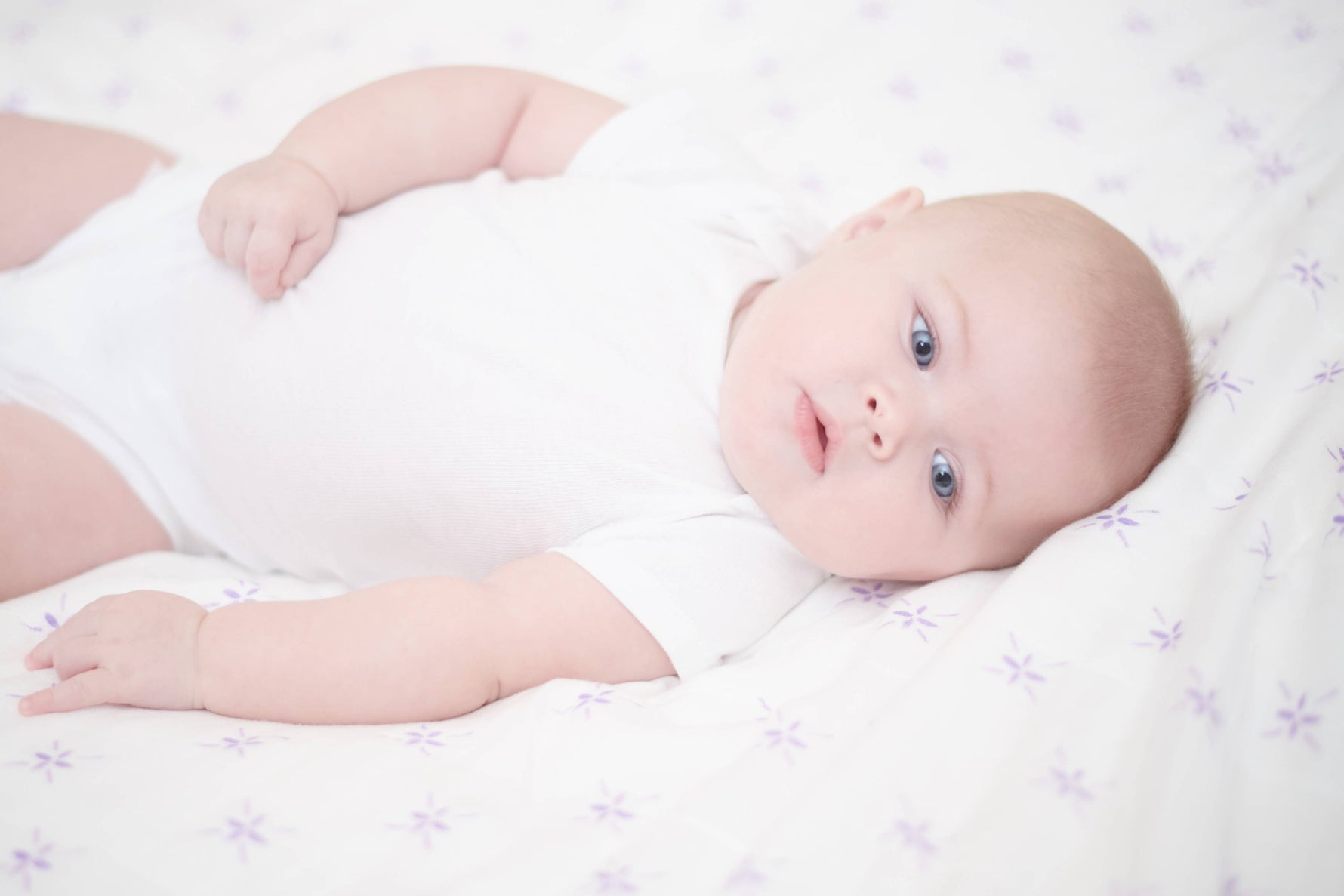 Newcastle Classics Newcastle Classics Lavender Flower And White Bamboo Muslin Blanket For KidsEveretts Place