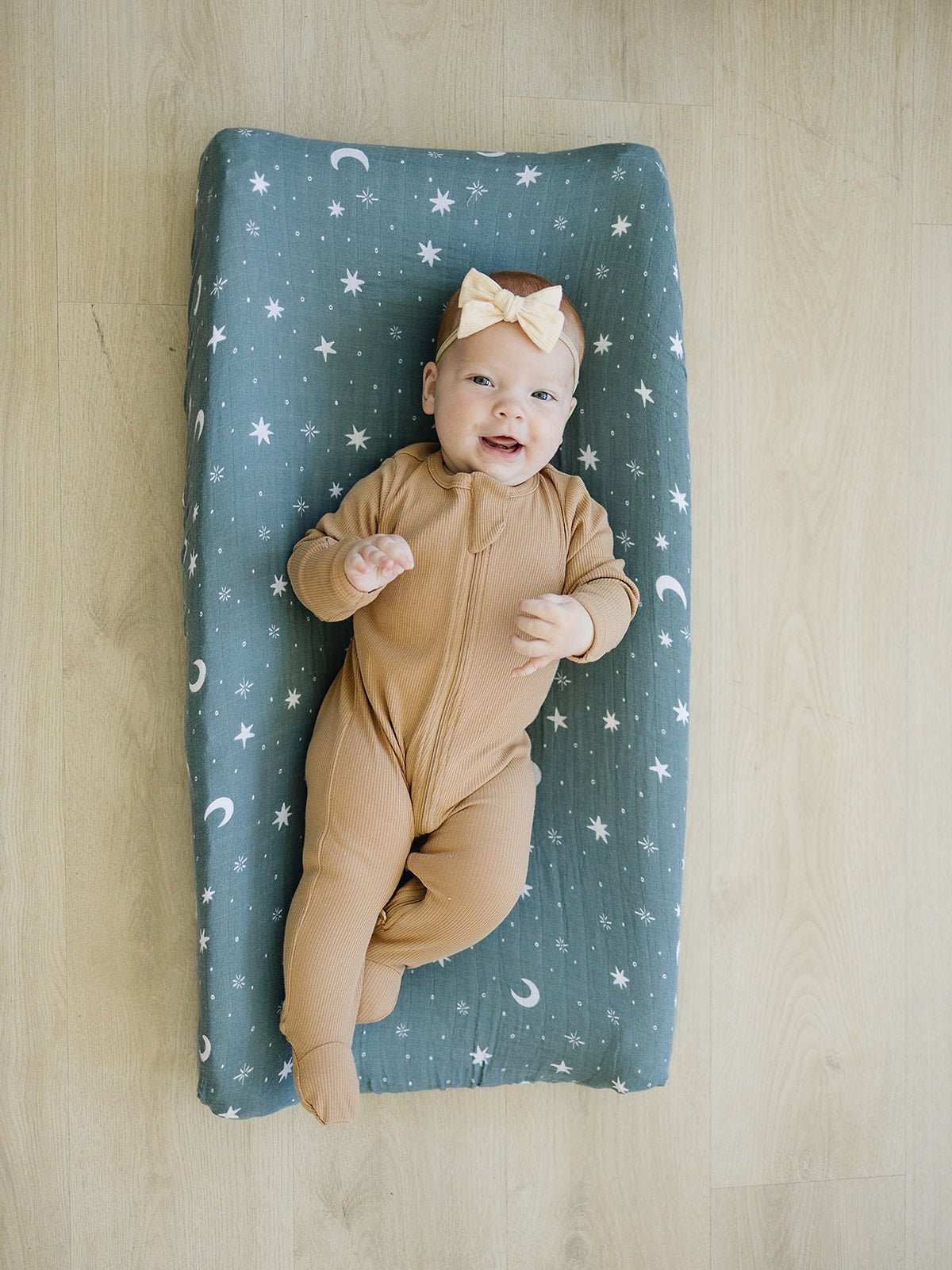 Mebie Baby Night Sky Muslin Changing Pad Cover - 