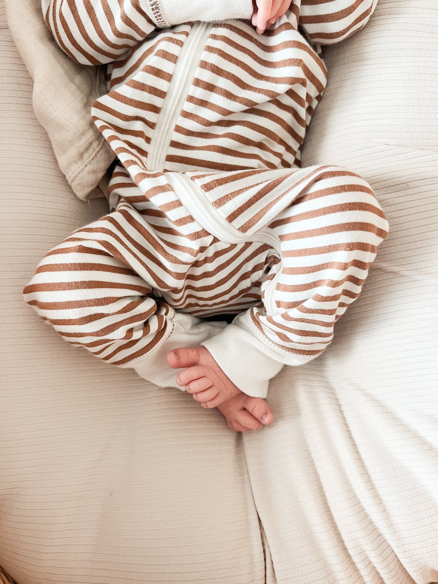Little Mae & Co Oat Ribbed Baby Lounger CoverEveretts Place