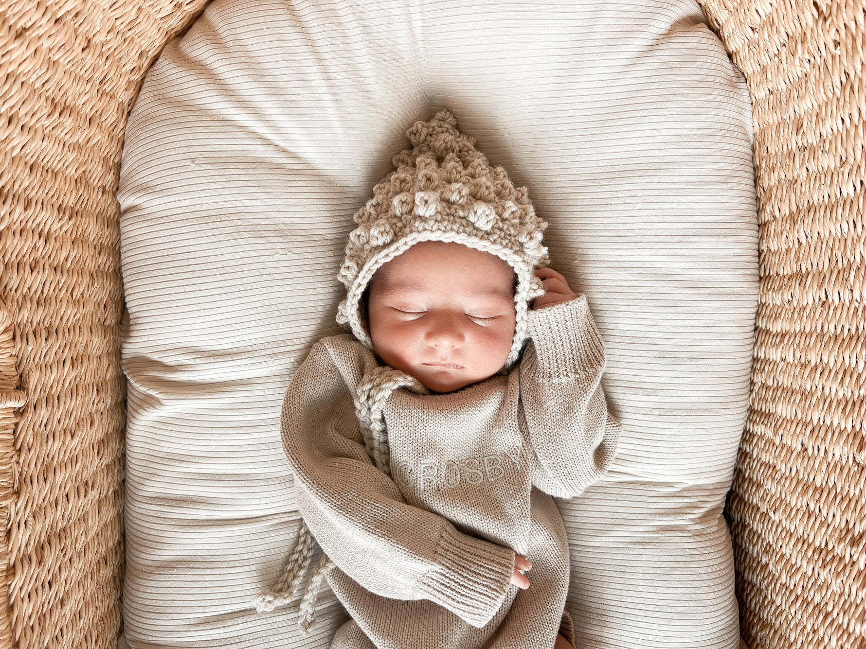 Little Mae & Co Oat Ribbed Baby Lounger CoverEveretts Place