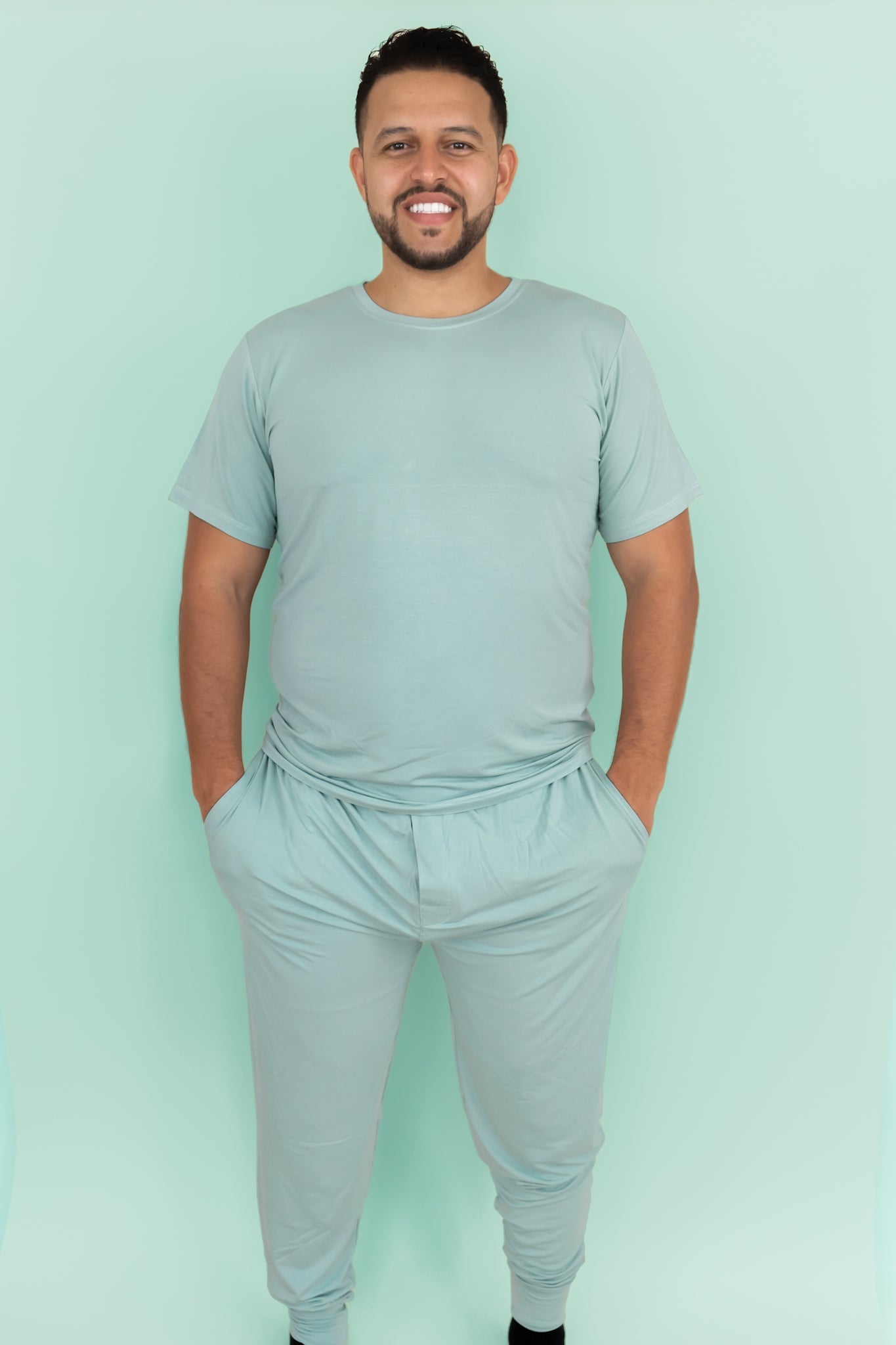 DREAM BIG LITTLE CO OCEAN TREASURES SOLID MEN'S DREAM JOGGER PANTEveretts Place