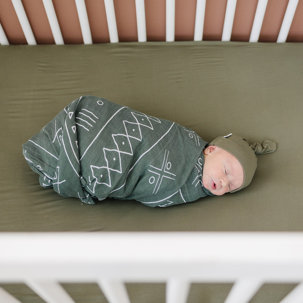 Mebie Baby Olive Bamboo Stretch Crib Sheet - 