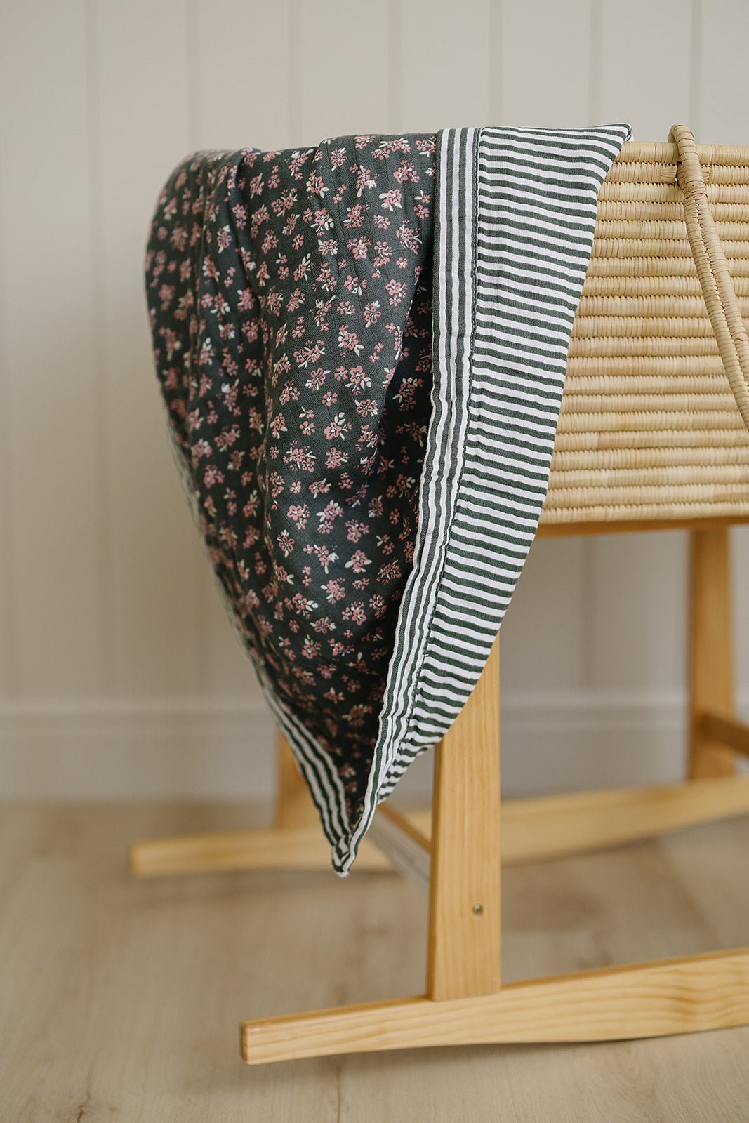 Mebie Baby Olive Bloom + Green Stripes Muslin QuiltEveretts Place