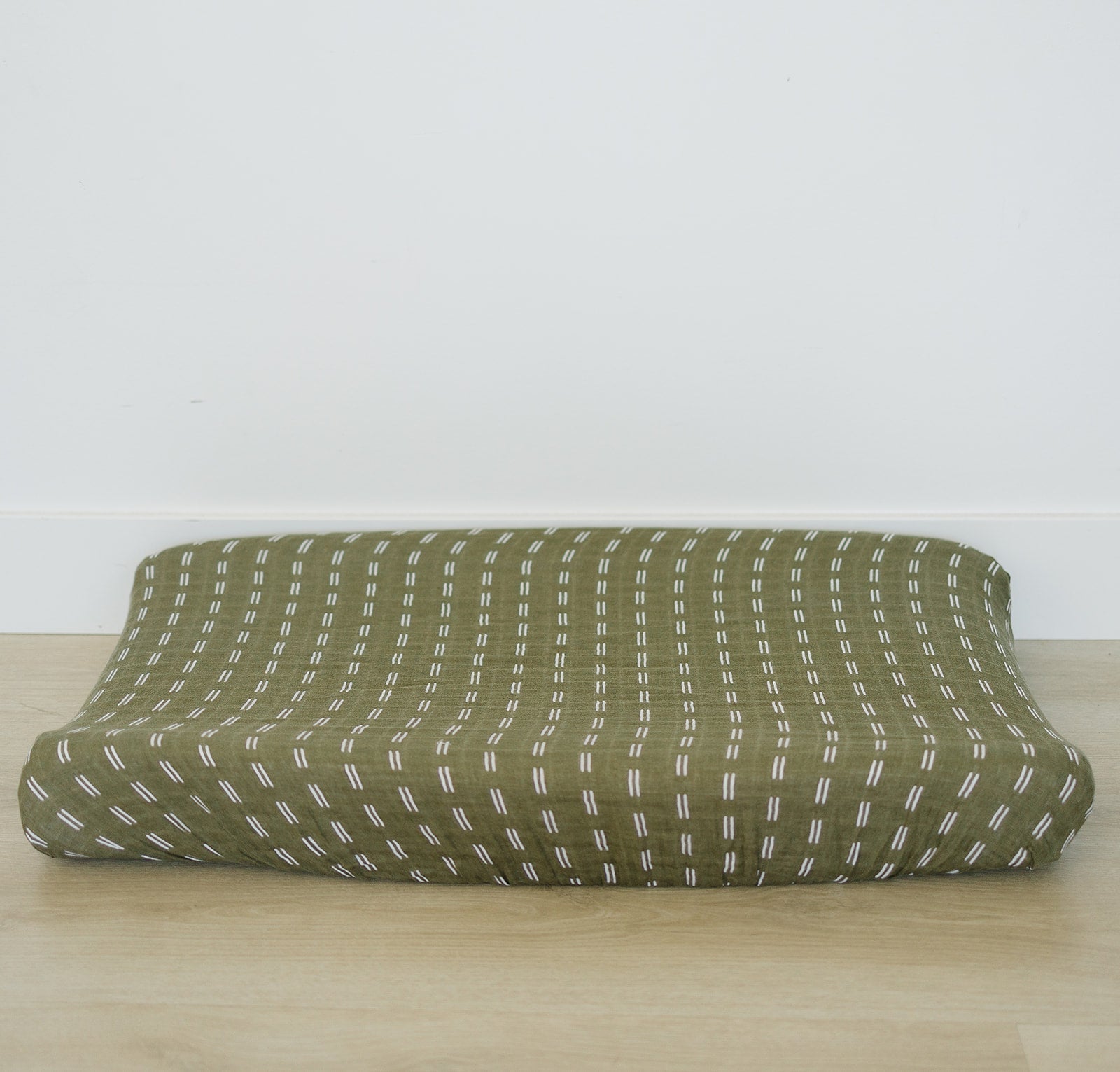 Mebie Baby Olive Strokes Muslin Changing Pad Cover - 