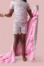 DREAM BIG LITTLE CO ONCE UPON A BIRTHDAY DREAM SHORT SETEveretts Place