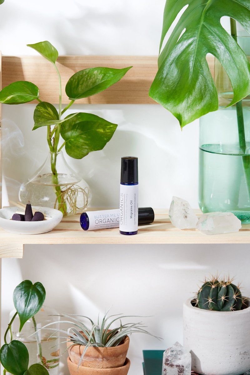 Organic Caffeinated Under Eye Serum for Tired Eyes and Dark Circles - Everetts Place